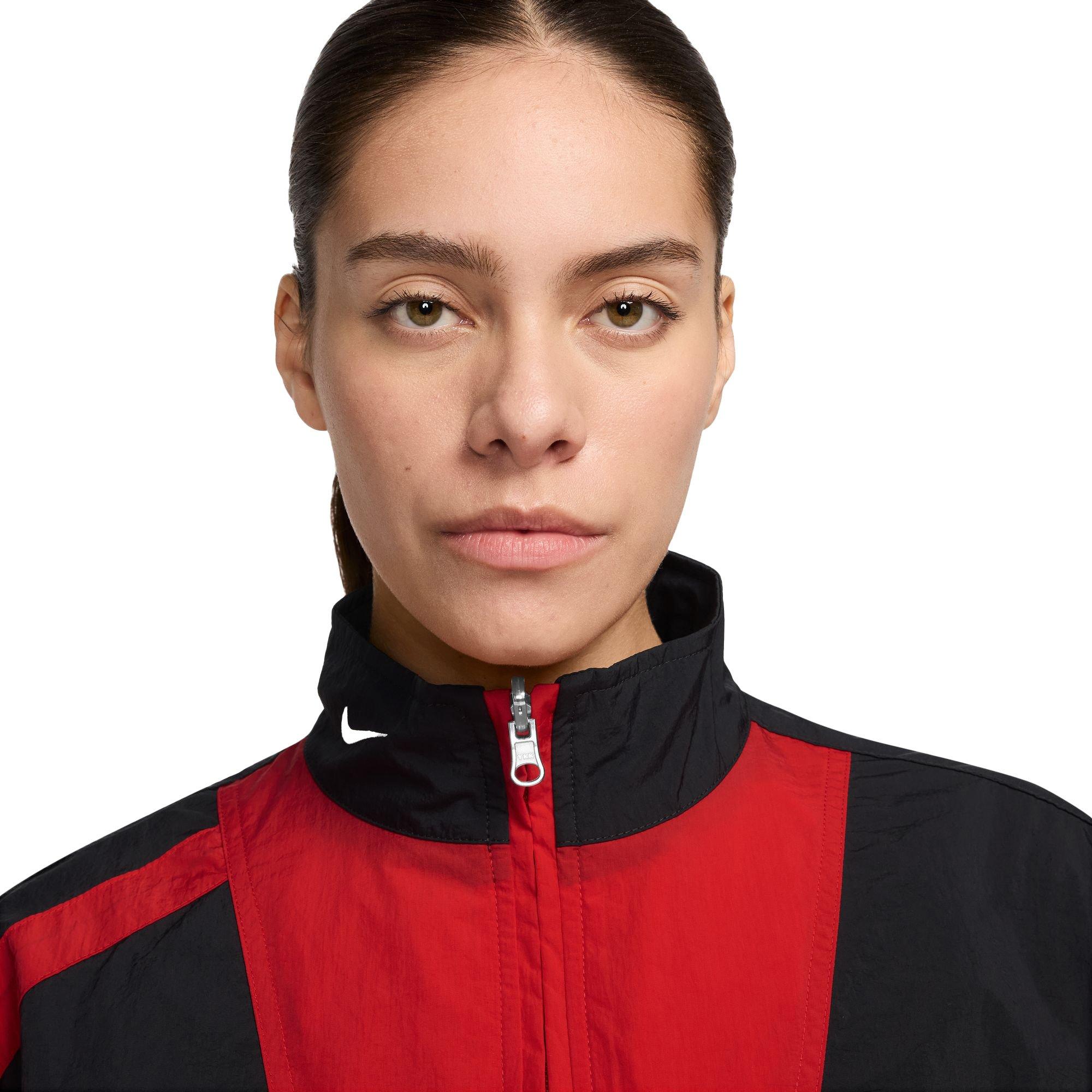 Nike Women's Sportswear Street Woven Jacket