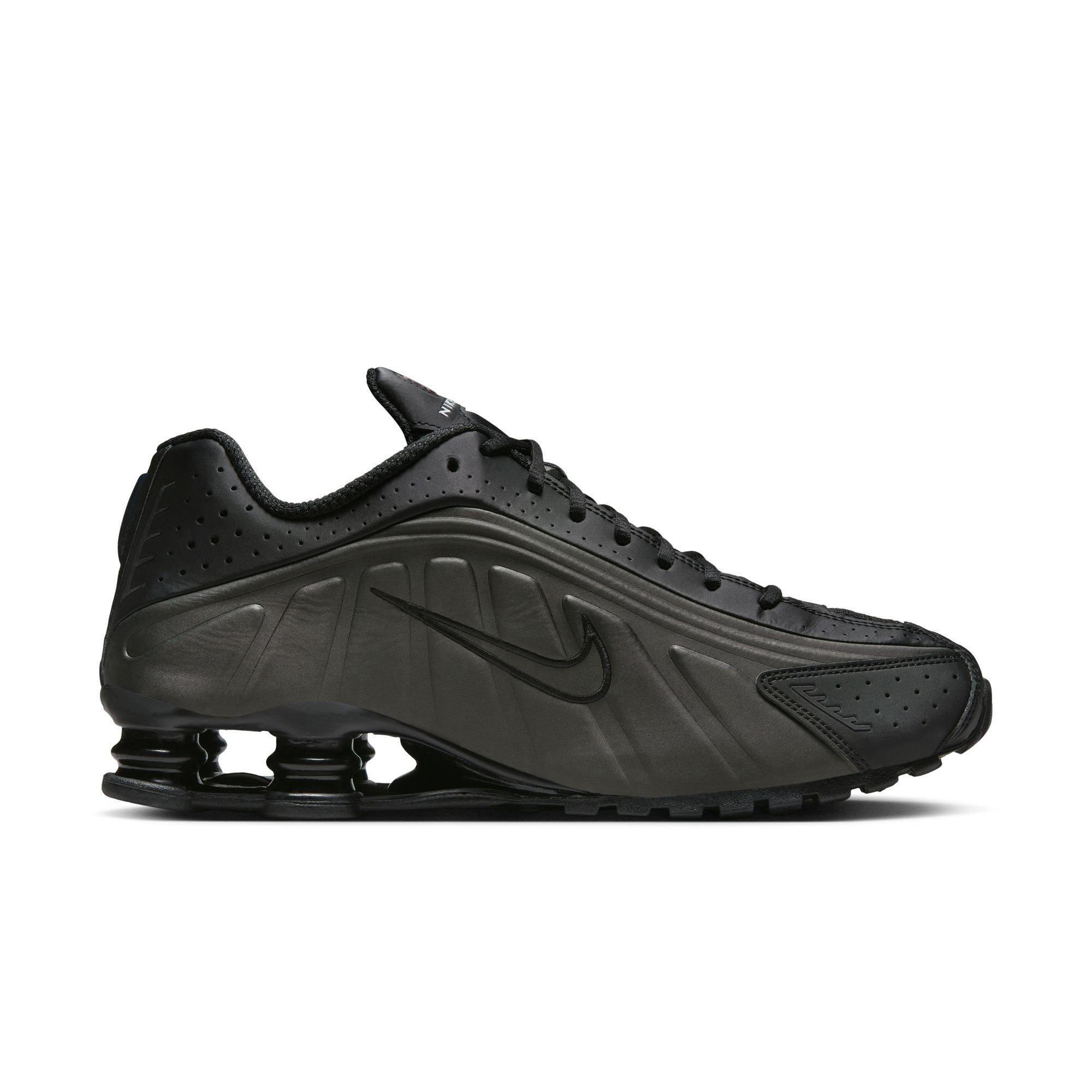Nike Shox R4 