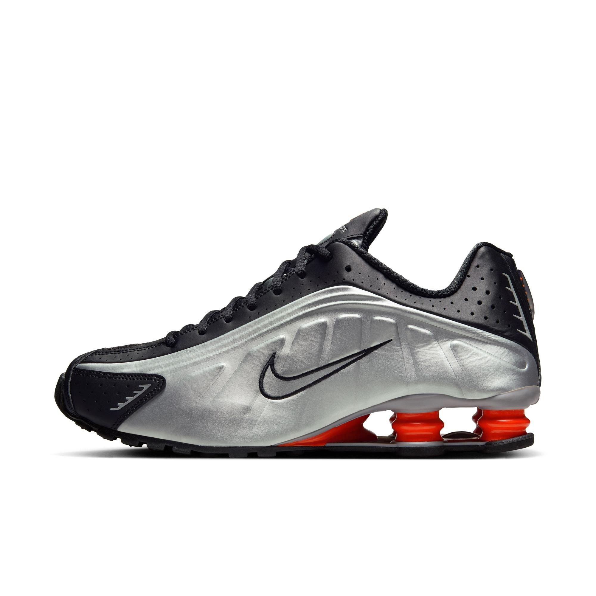 NIKE SHOX R4 シルバー Nike Shox R4 | Foot Locker