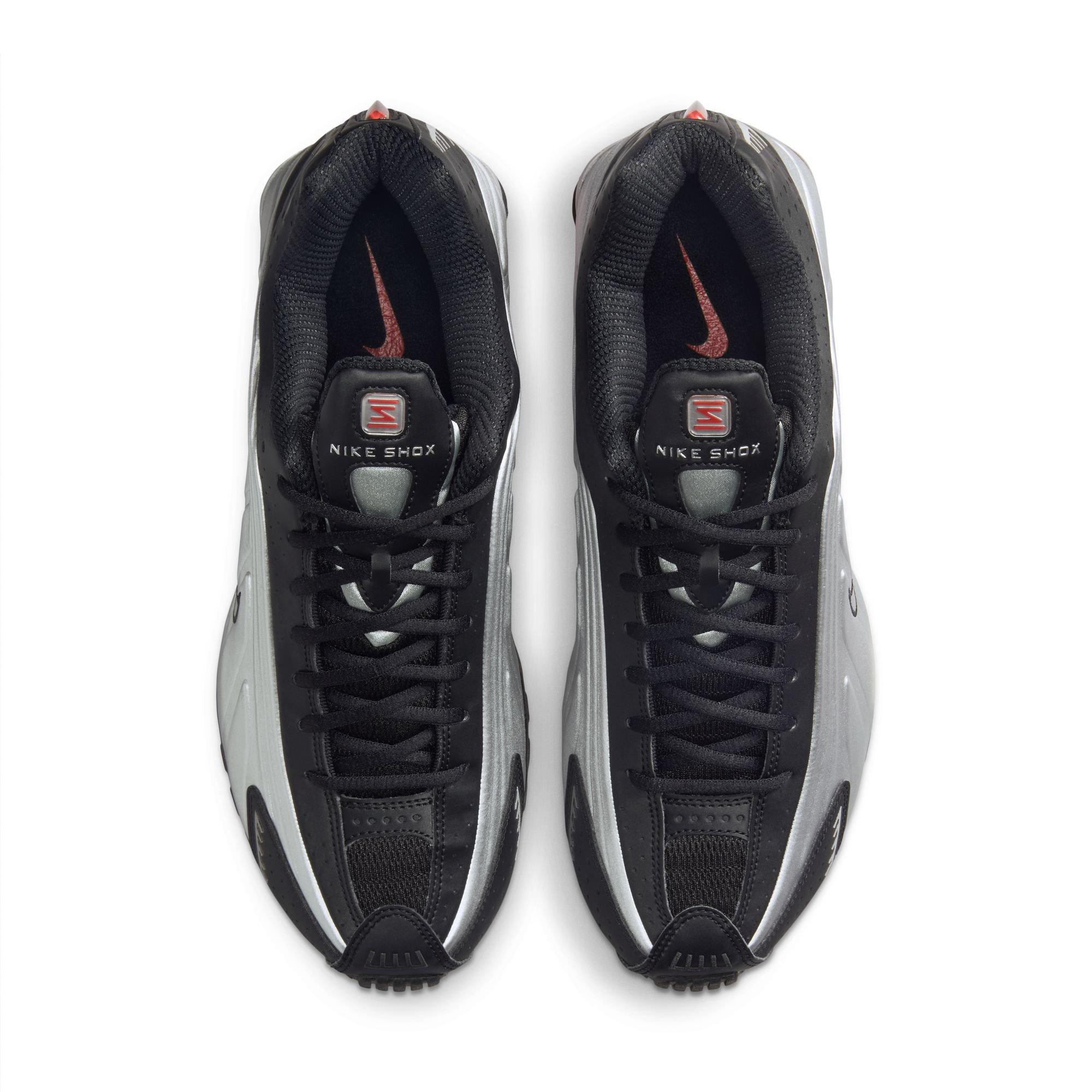 Nike Shox R4 