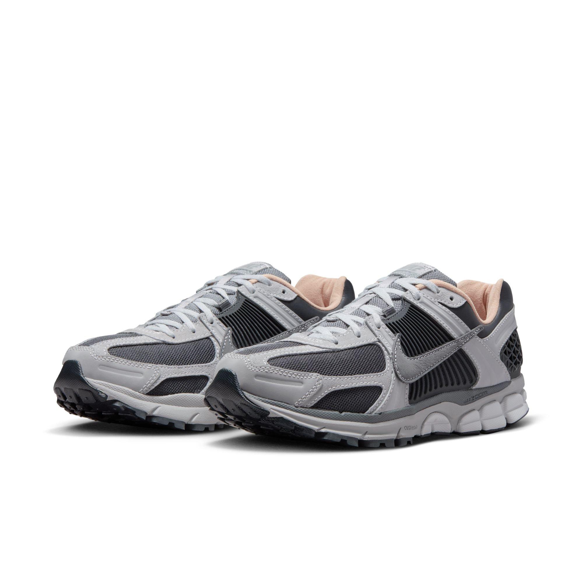 Nike Zoom Vomero 5 "Dk Smoke Grey/Smoke Grey/Lt Smoke Grey" Men's Shoe - GREY Thumbnail View 5