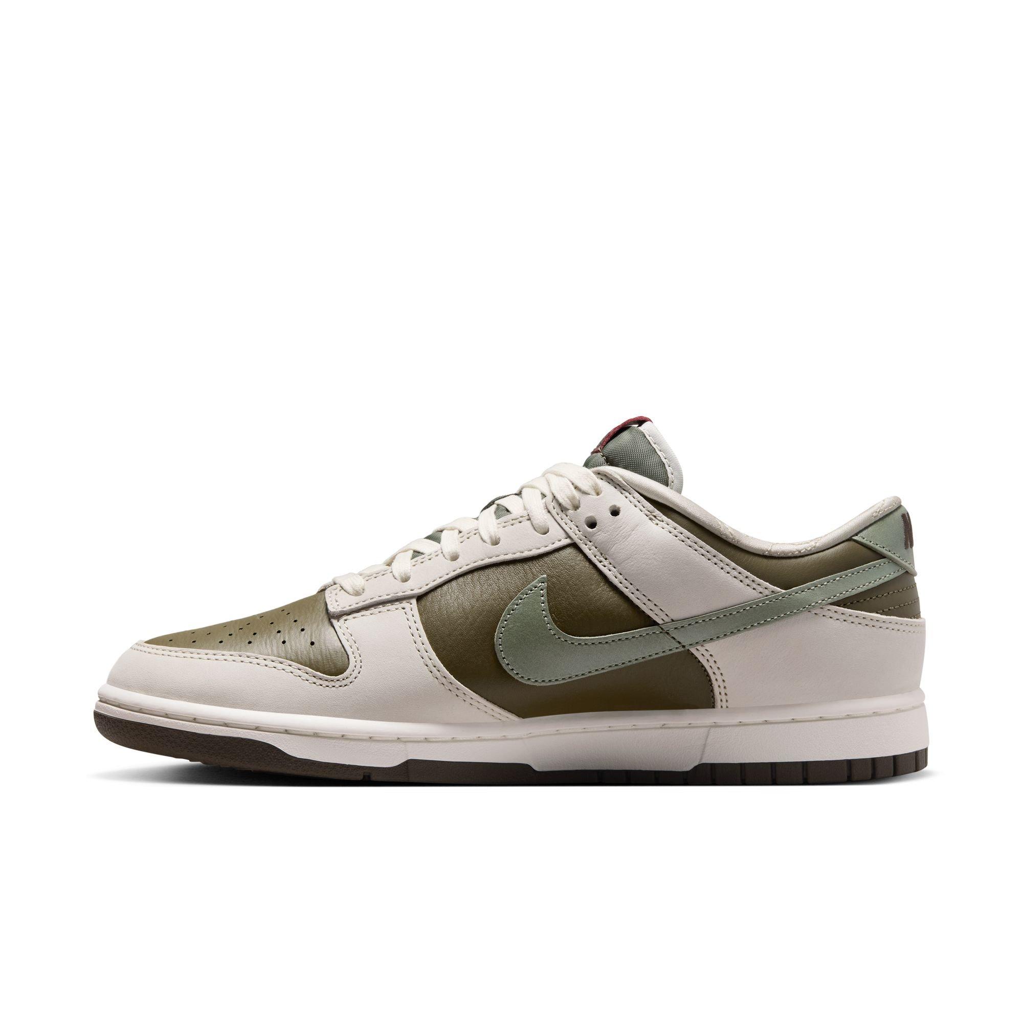 Nike Dunk Low Retro 