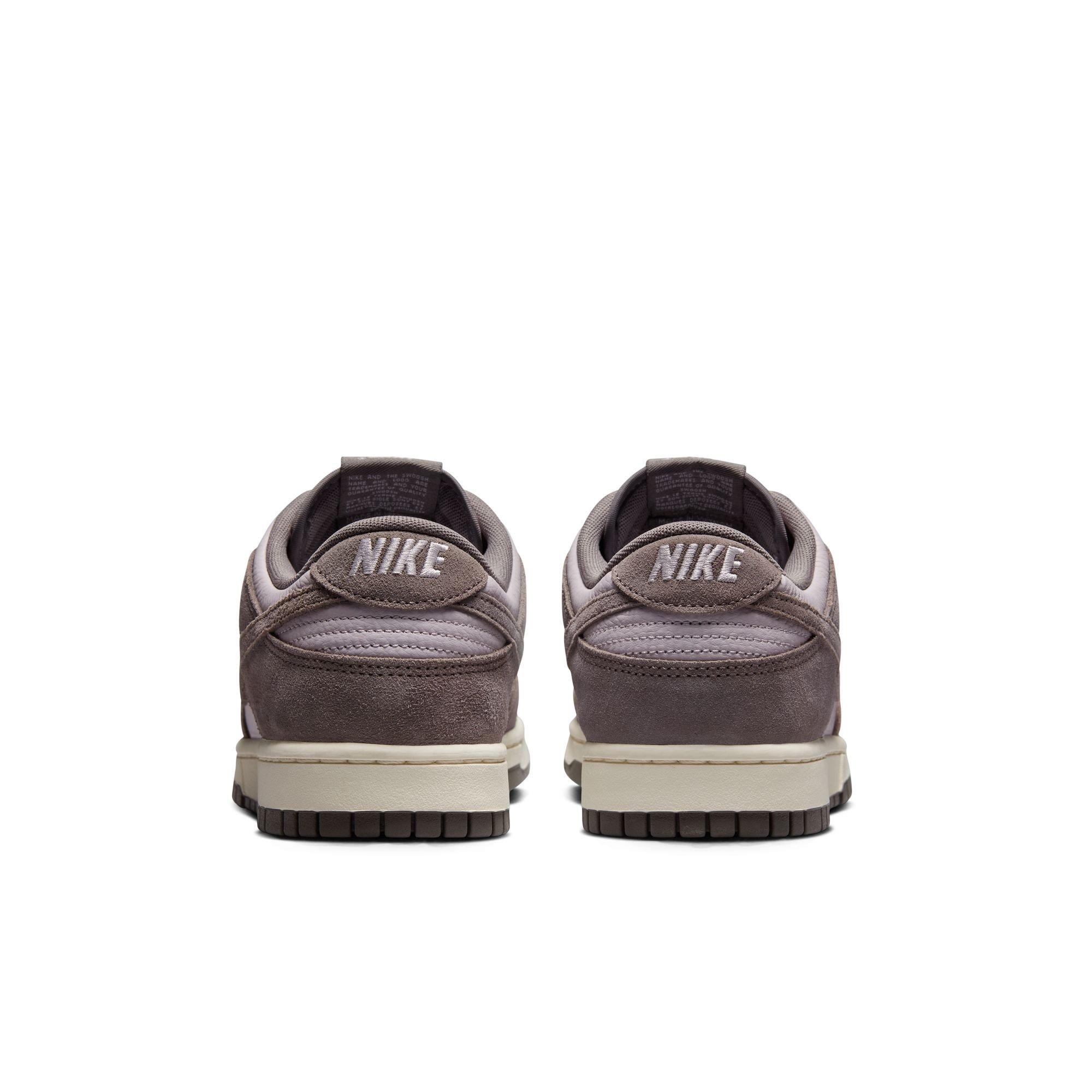 Nike Dunk Low Retro SE Leather 