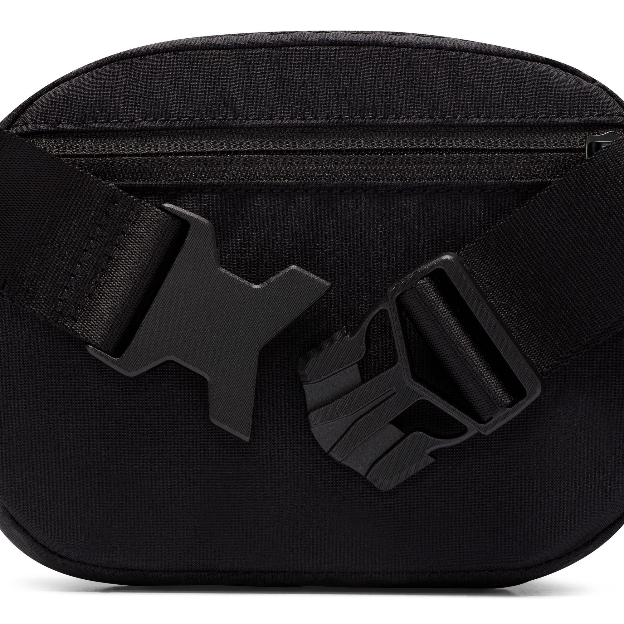 Nike Aura Crossbody Bag