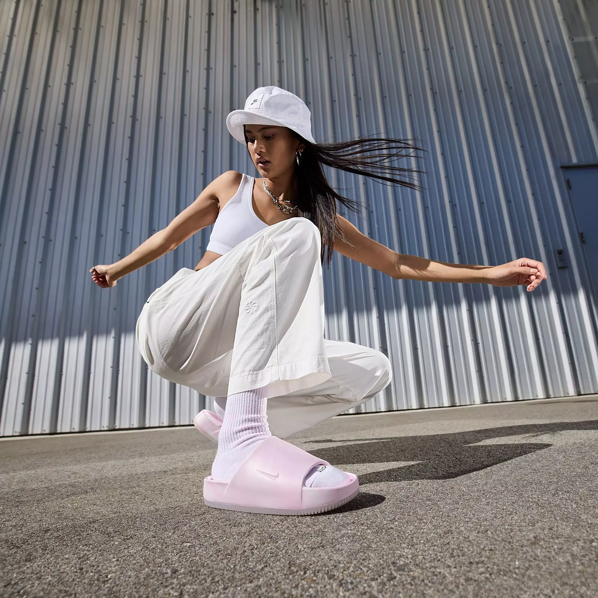 Nike Calm SE "Pink Foam" Women's Slide - PINK