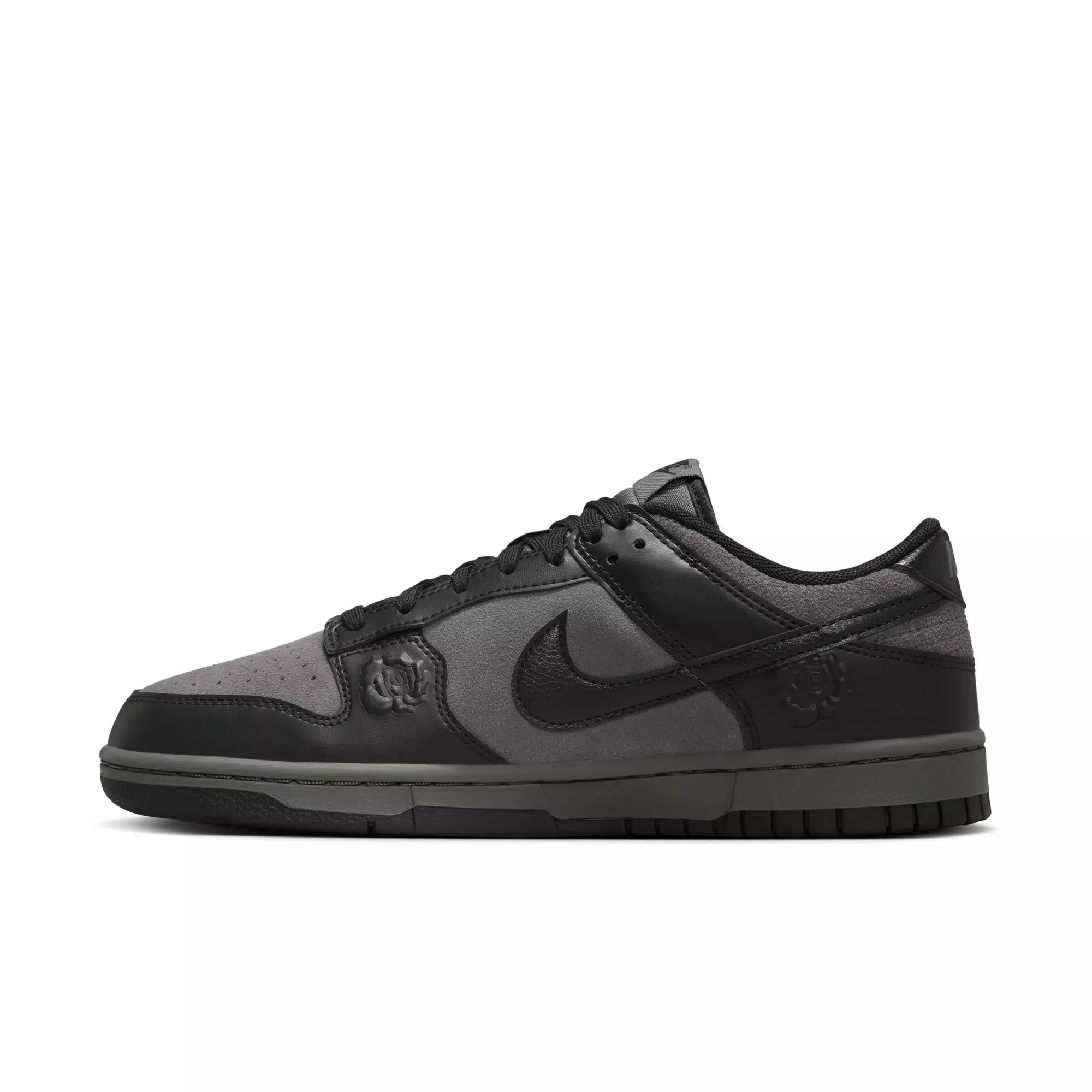 Nike Dunk Low "Black Roses" Women's Shoe - BLACK/GREY