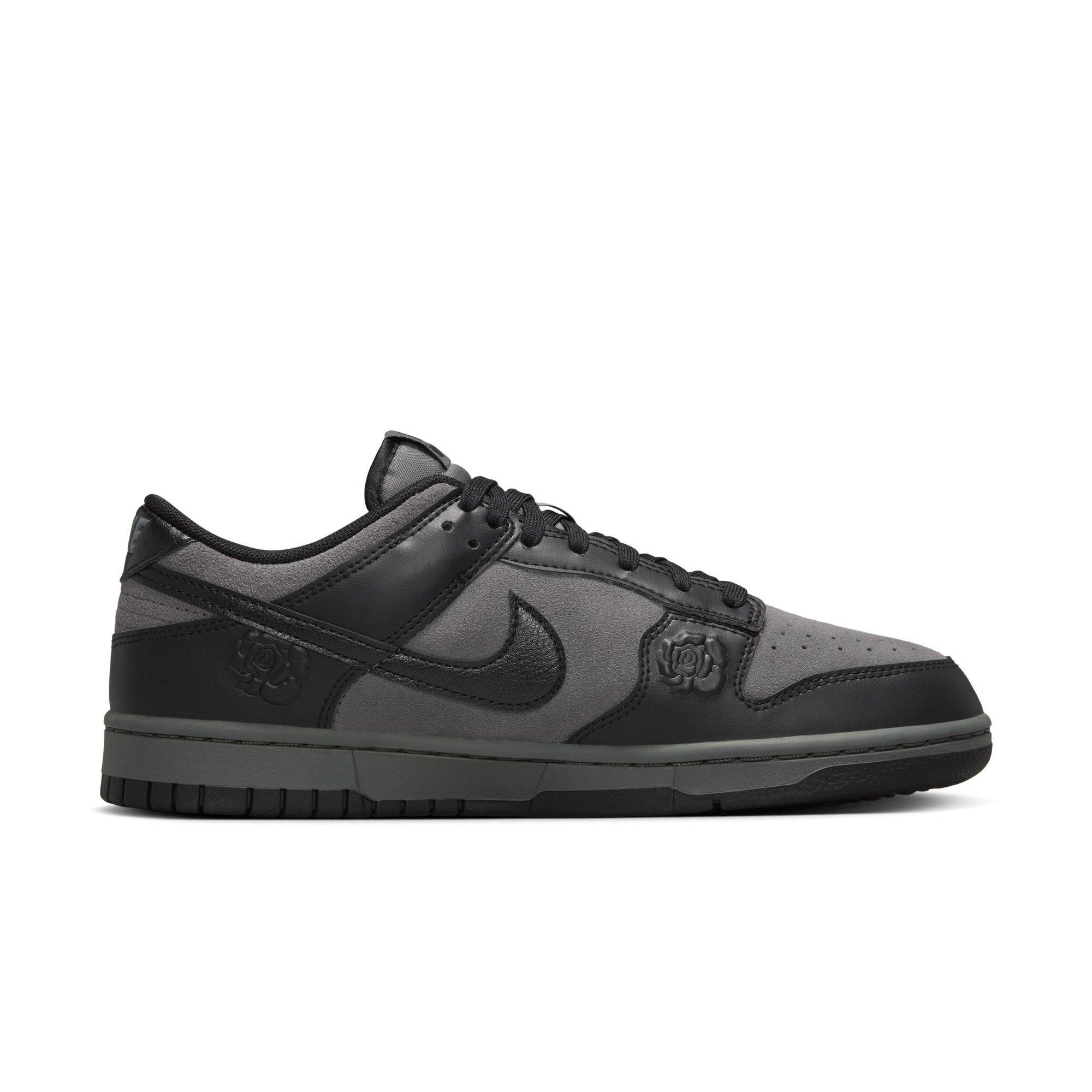 Nike Dunk Low "Black Roses" Women's Shoe - BLACK/GREY Thumbnail View 2