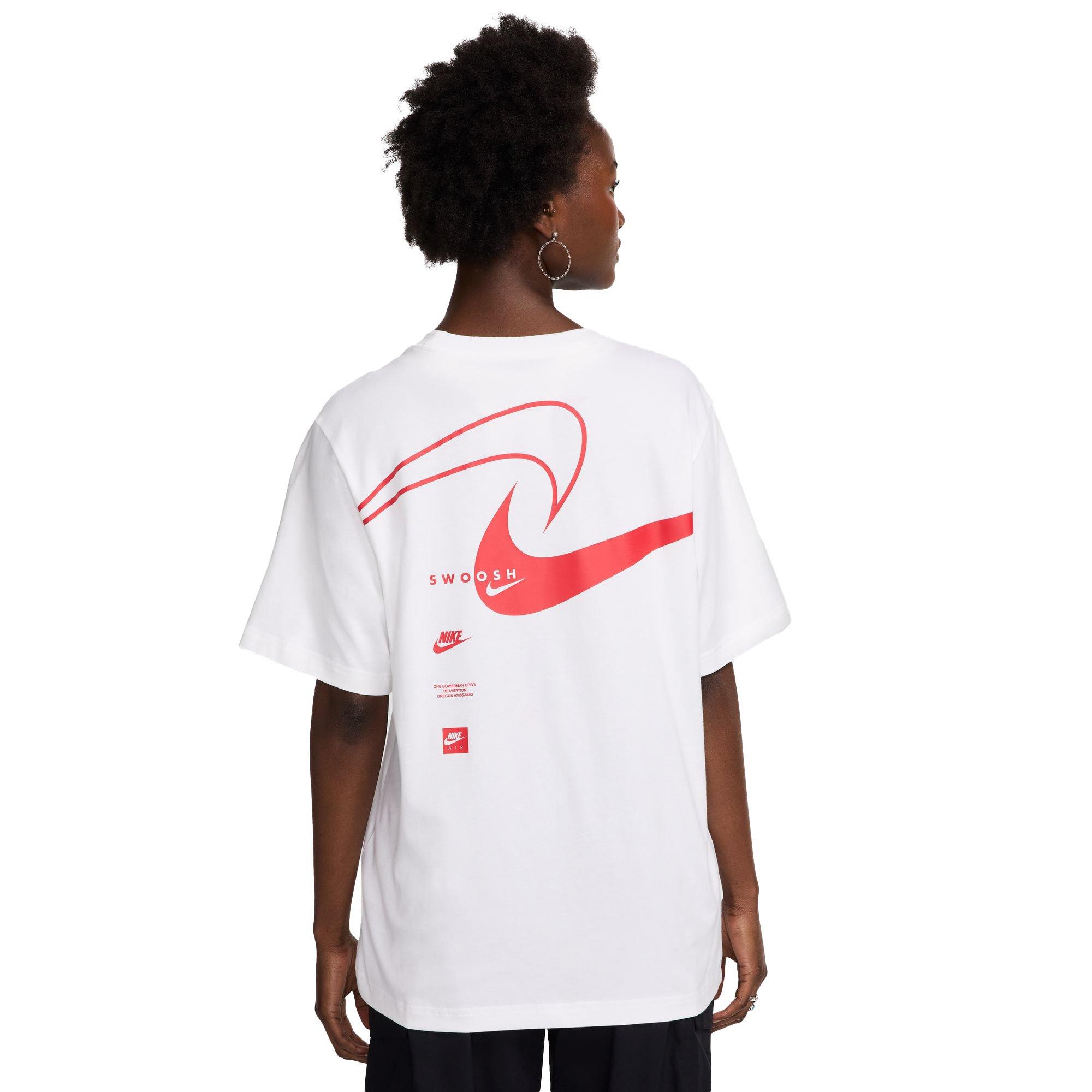 Nike Sportswear Club Short-Sleeve Women's Tee