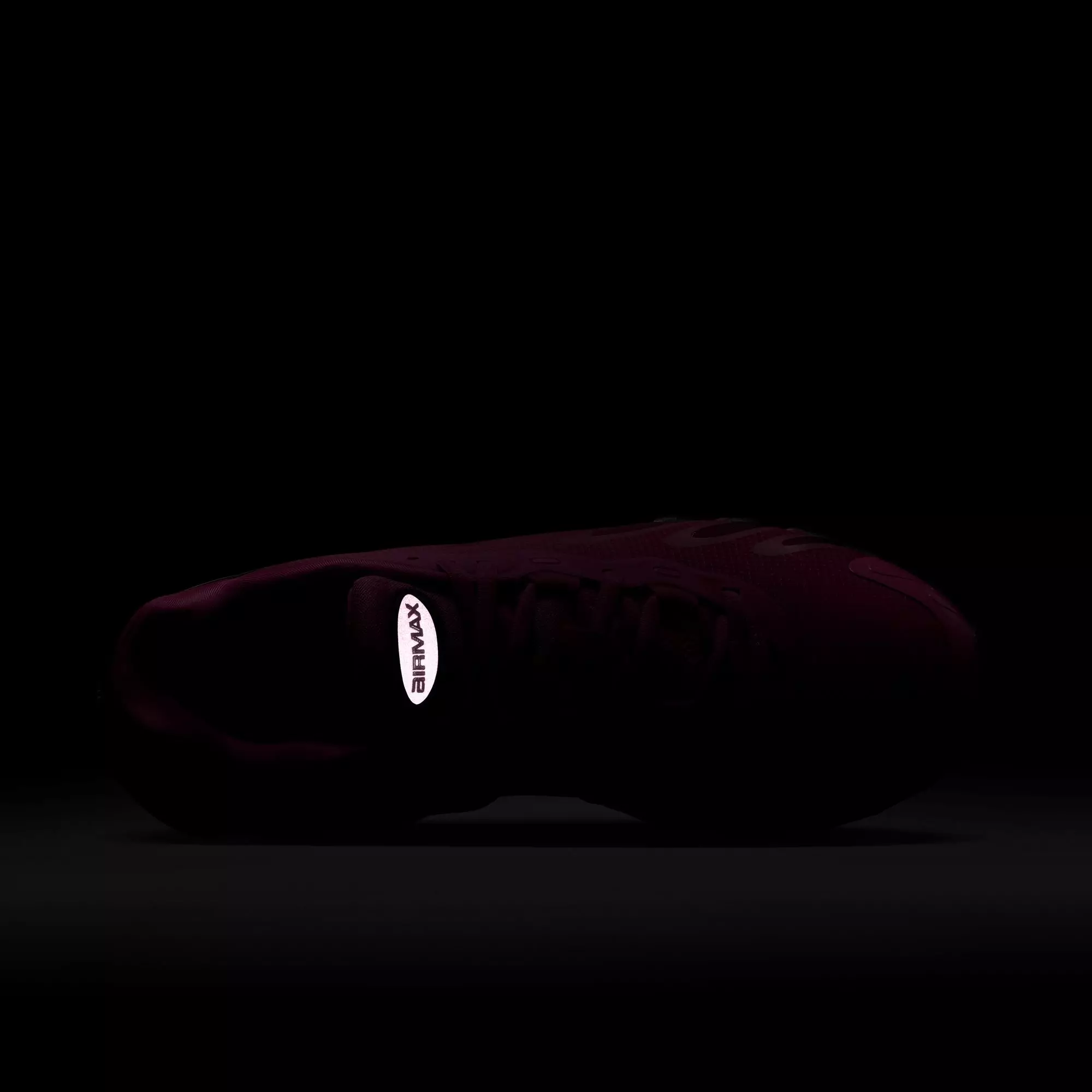 Nike Air Max Dn8 "Laser Fuchsia" Women's Shoe - LASER FUCHSIA/BLACK