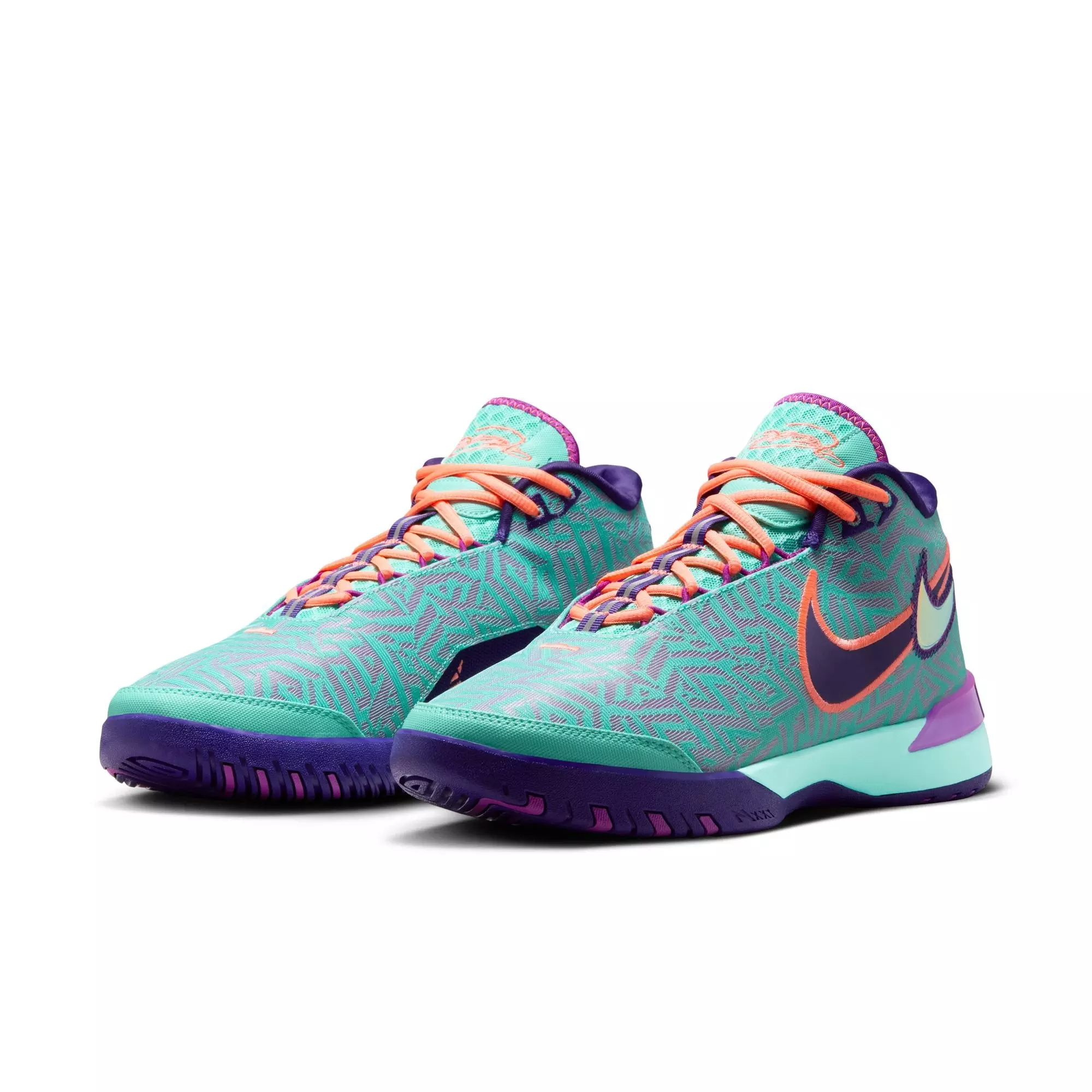 Nike Lebron NXXT Genisus "Hyper Turquoise" Men's Basketball Shoe - HYPER TURQUOISE/VIVID PURPLE/COURT PURPLE