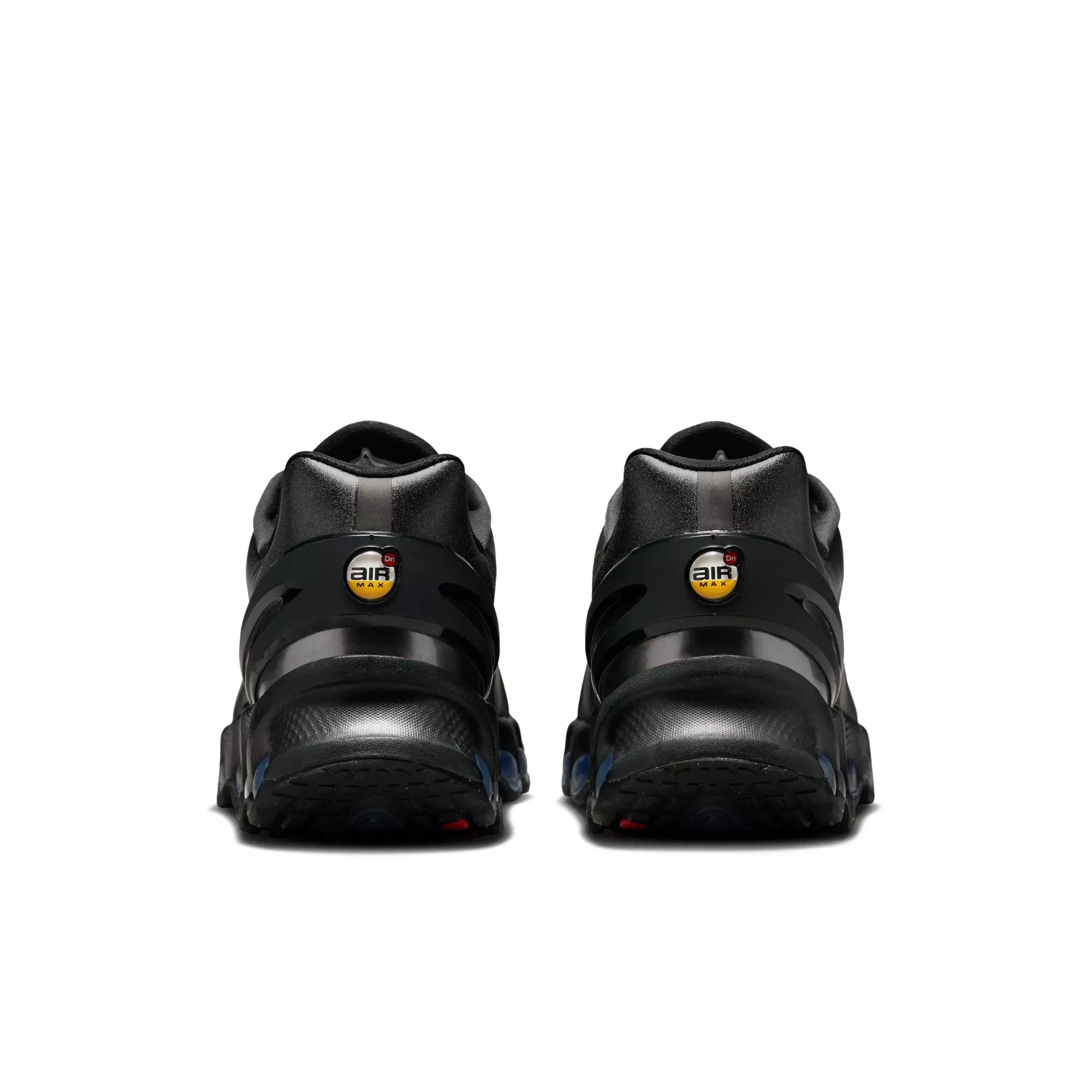 Nike Air Max Dn8 "Metallic Grey" Women's Shoe - BLACK/METALLIC GREY/IRON GREY