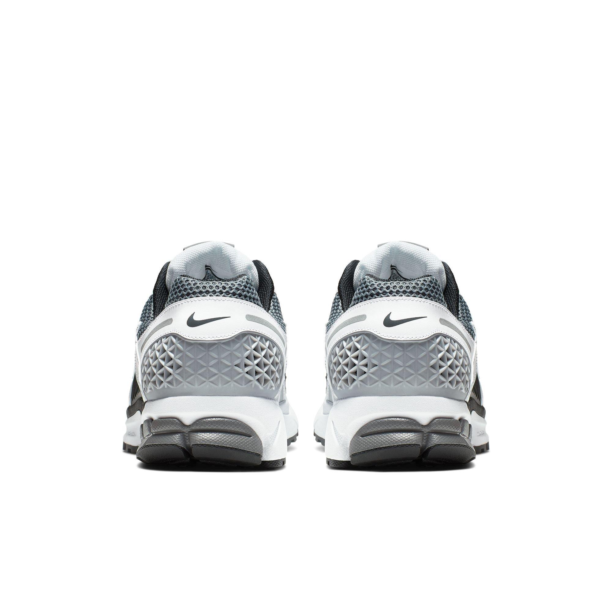 Nike Zoom Vomero 5 SE SP Men's "Dark Grey/Black/White/Sail" Shoe