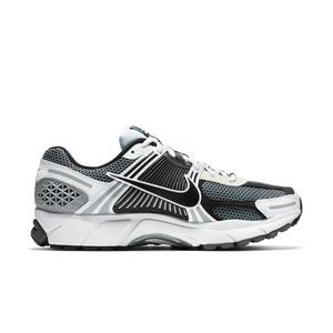 Nike Zoom Vomero 5 SE SP "Dark Grey/Black/White/Sail" Men's Shoe