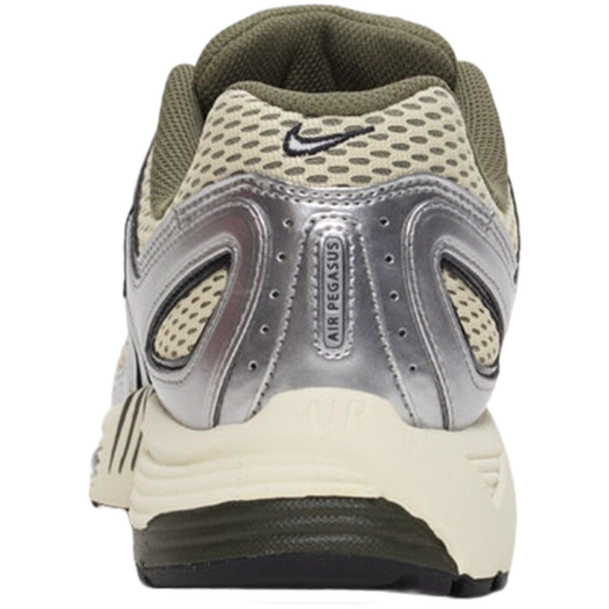 Nike Air Pegasus 2005 "Photon Dust/Gridiron/Sail/Chrome" Men's Shoe - SILVER/BROWN Thumbnail View 8