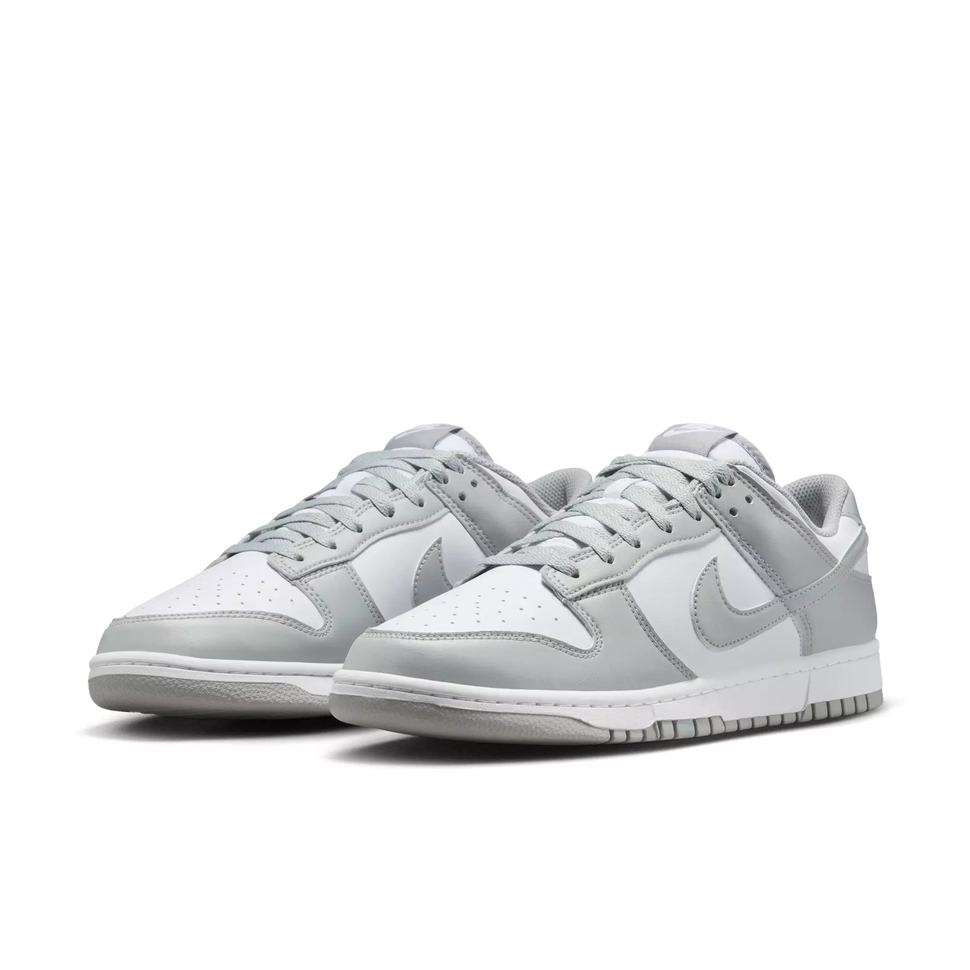 Nike Dunk Low Retro "White/Lt Smoke Grey" Men's Shoe - WHITE/GREY