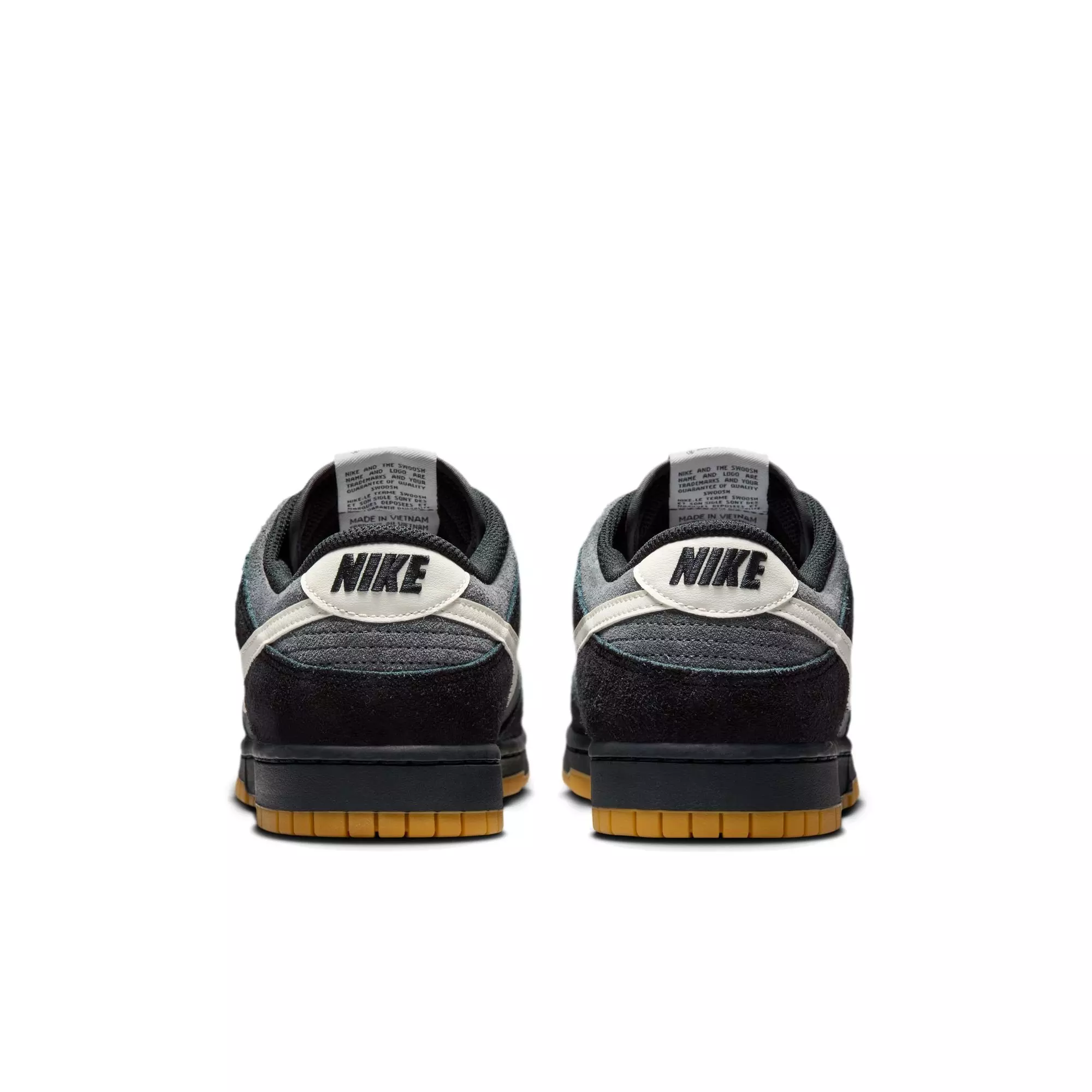 Nike Dunk Low Retro SE "Black/Pale Ivory/Anthracite" Men's Shoe - BLACK/GUM