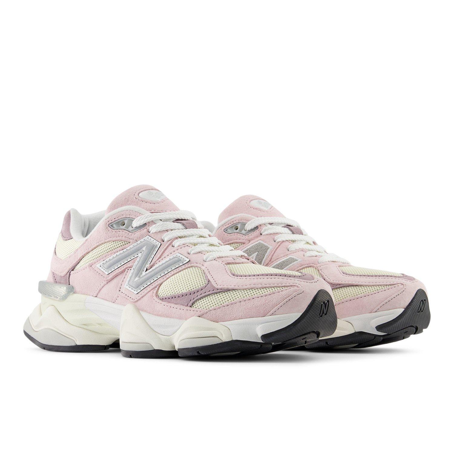 スニーカー PINK AND WHITE SNEAKERS New Balance 9060 