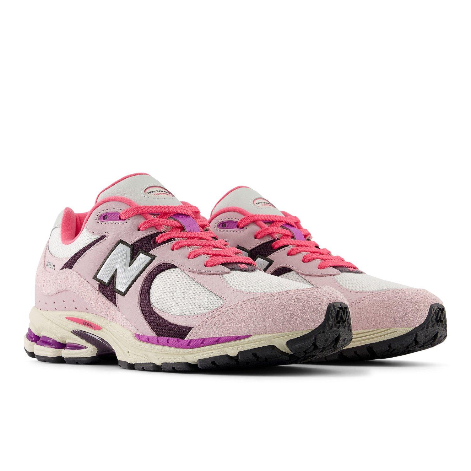 New Balance 2002R Unisex Pink/Purple Shoe