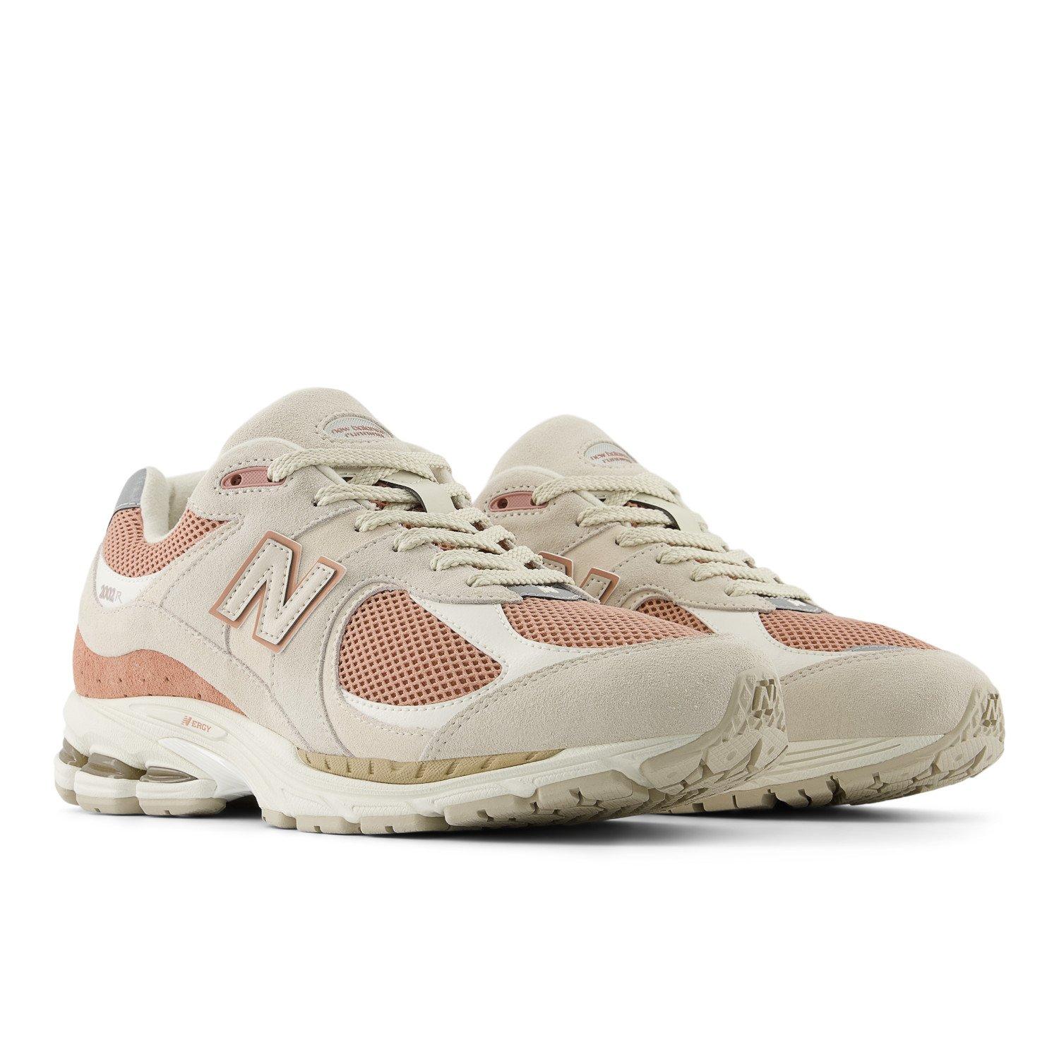New Balance 2002R Unisex Brown/Grey Shoe