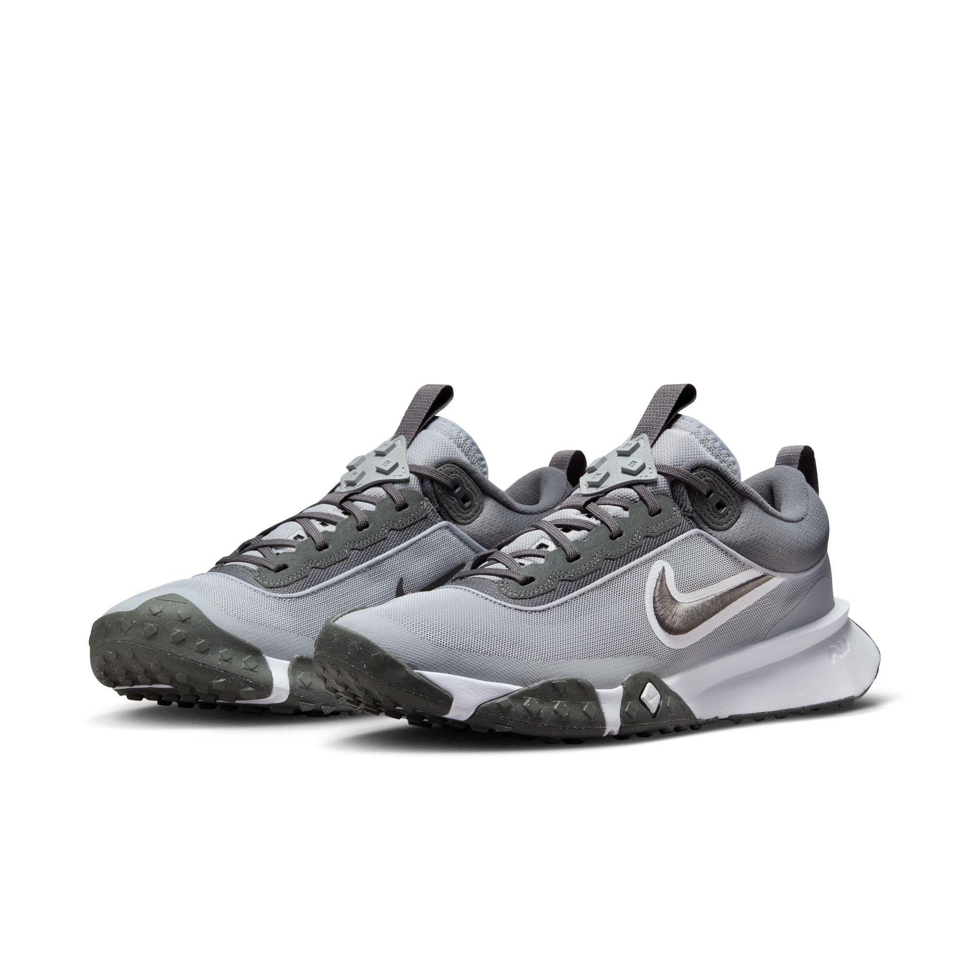 Nike Air Diamond Varsity Turf "Wolf Grey/Iron Grey/White" Men's Baseball Cleat - GREY/WHITE Thumbnail View 5
