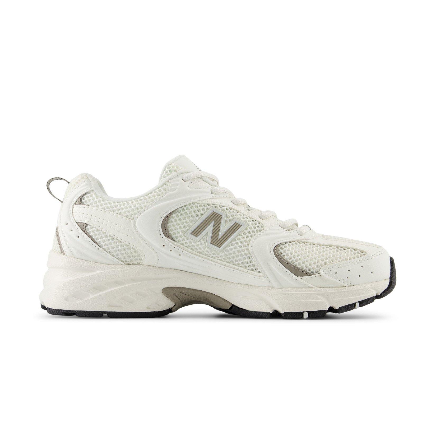 New Balance 530 Unisex "Sea Salt/Arid Stone" Shoe