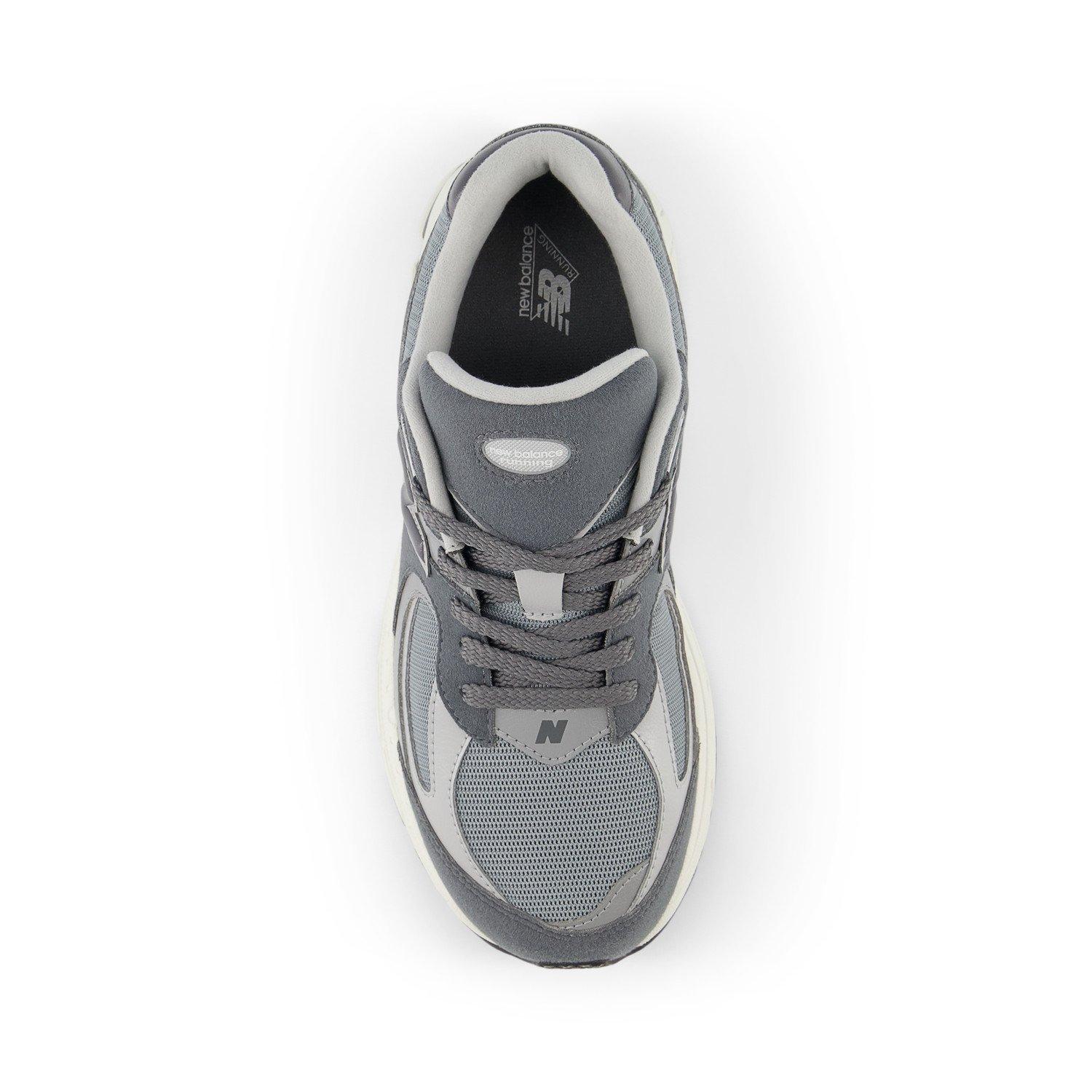 New Balance 2002 Grade School Boys' "Dk Grey" Shoe