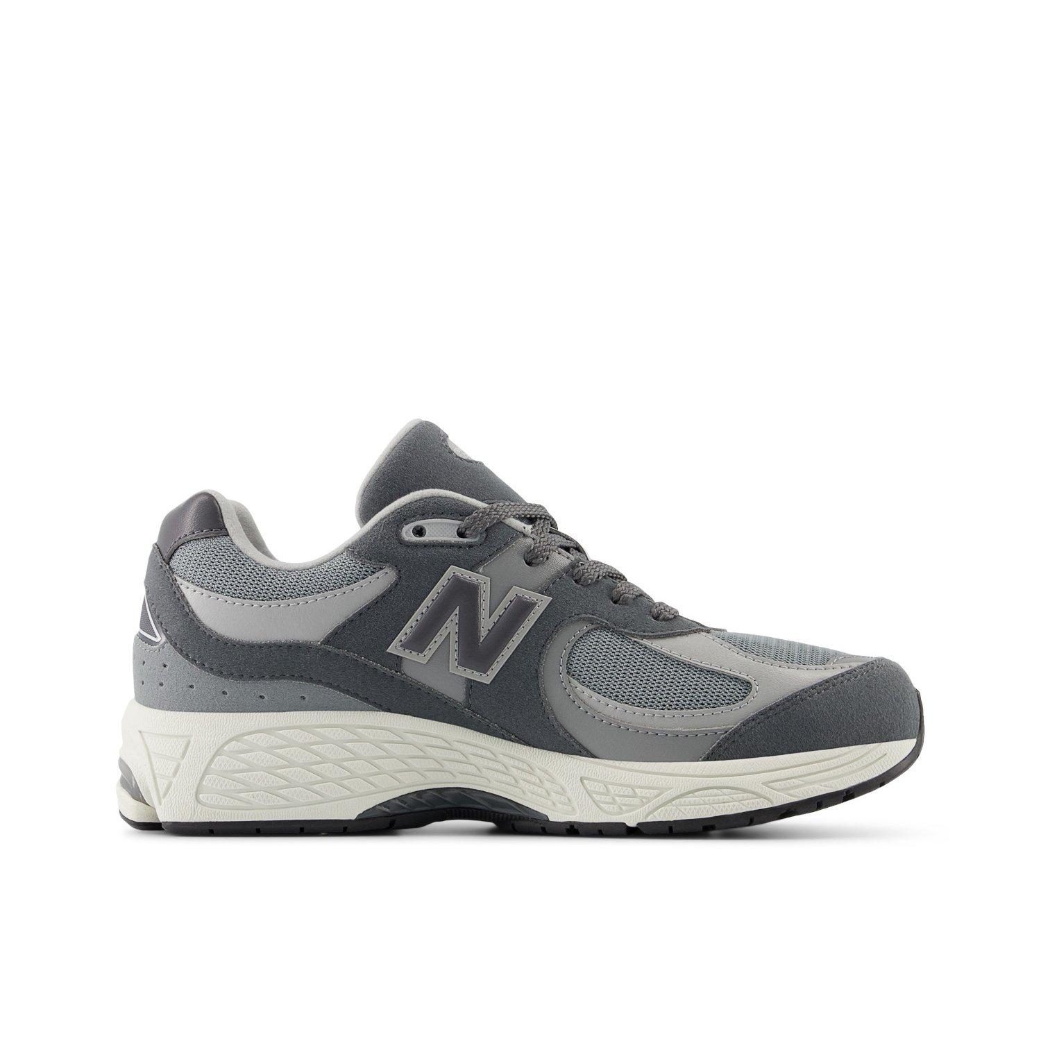 New Balance 2002 Grade School Boys' "Dk Grey" Shoe
