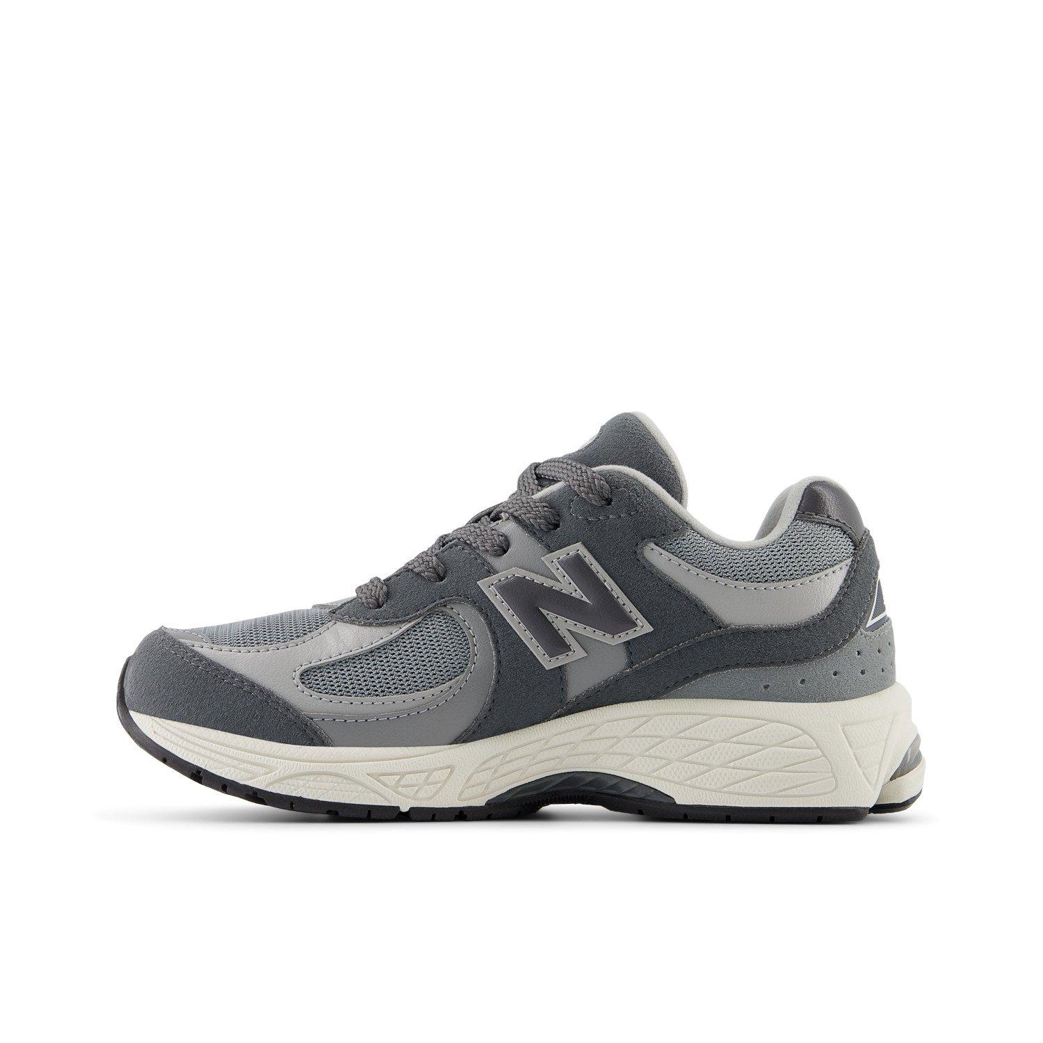New Balance 2002 Preschool Boys' "Dk Grey" Shoe