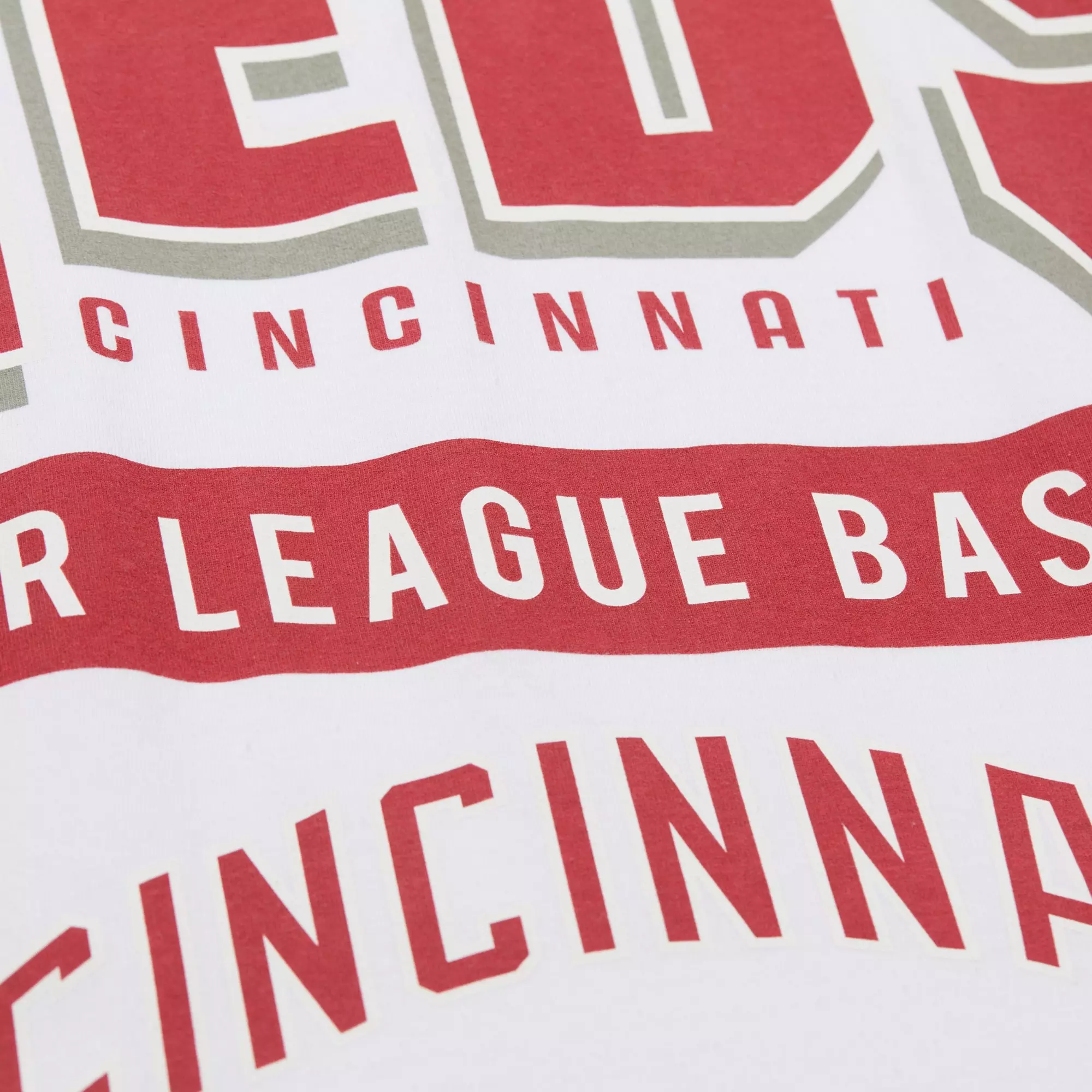 Mitchell & Ness Men's Cincinnati Reds Vintage Logo Tee - White - WHITE