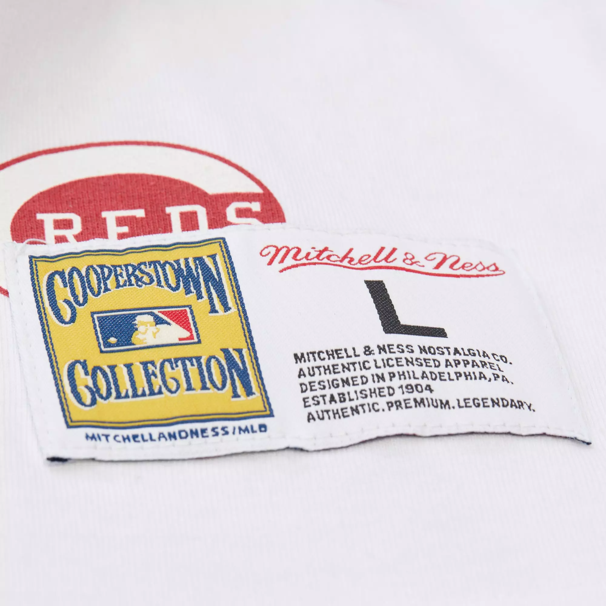 Mitchell & Ness Men's Cincinnati Reds Vintage Logo Tee - White - WHITE