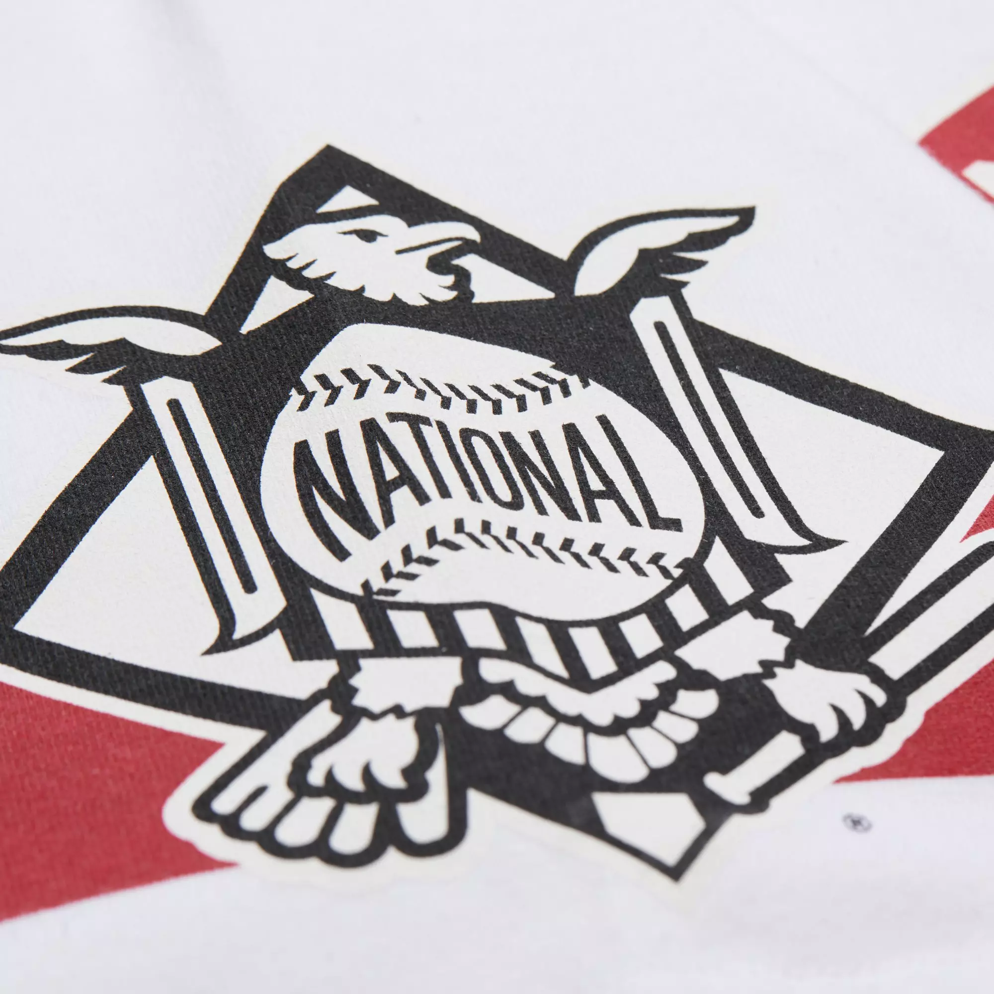 Mitchell & Ness Men's Cincinnati Reds Vintage Logo Tee - White - WHITE