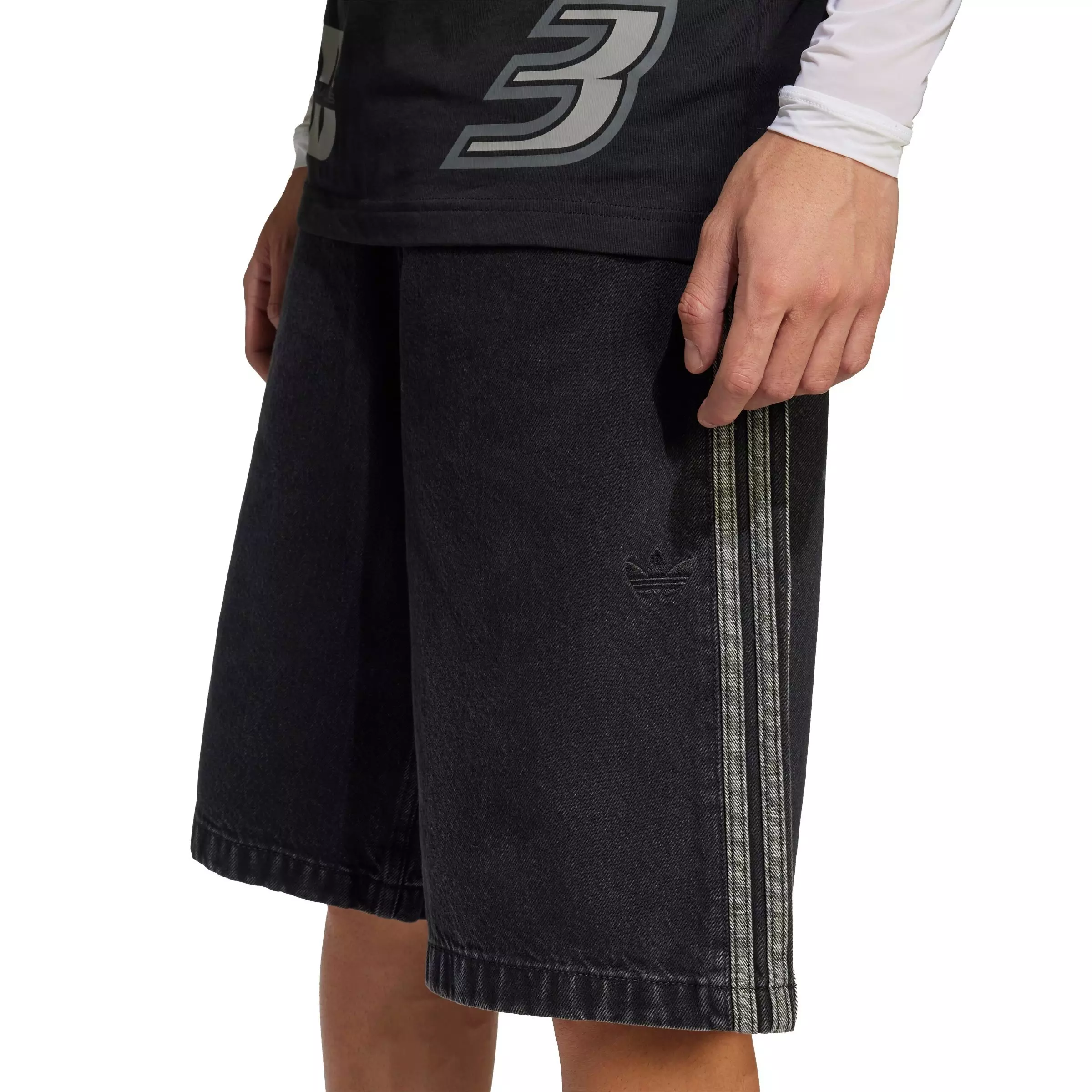 adidas Originals Men's Adicolor Denim Firebird Shorts - BLACK