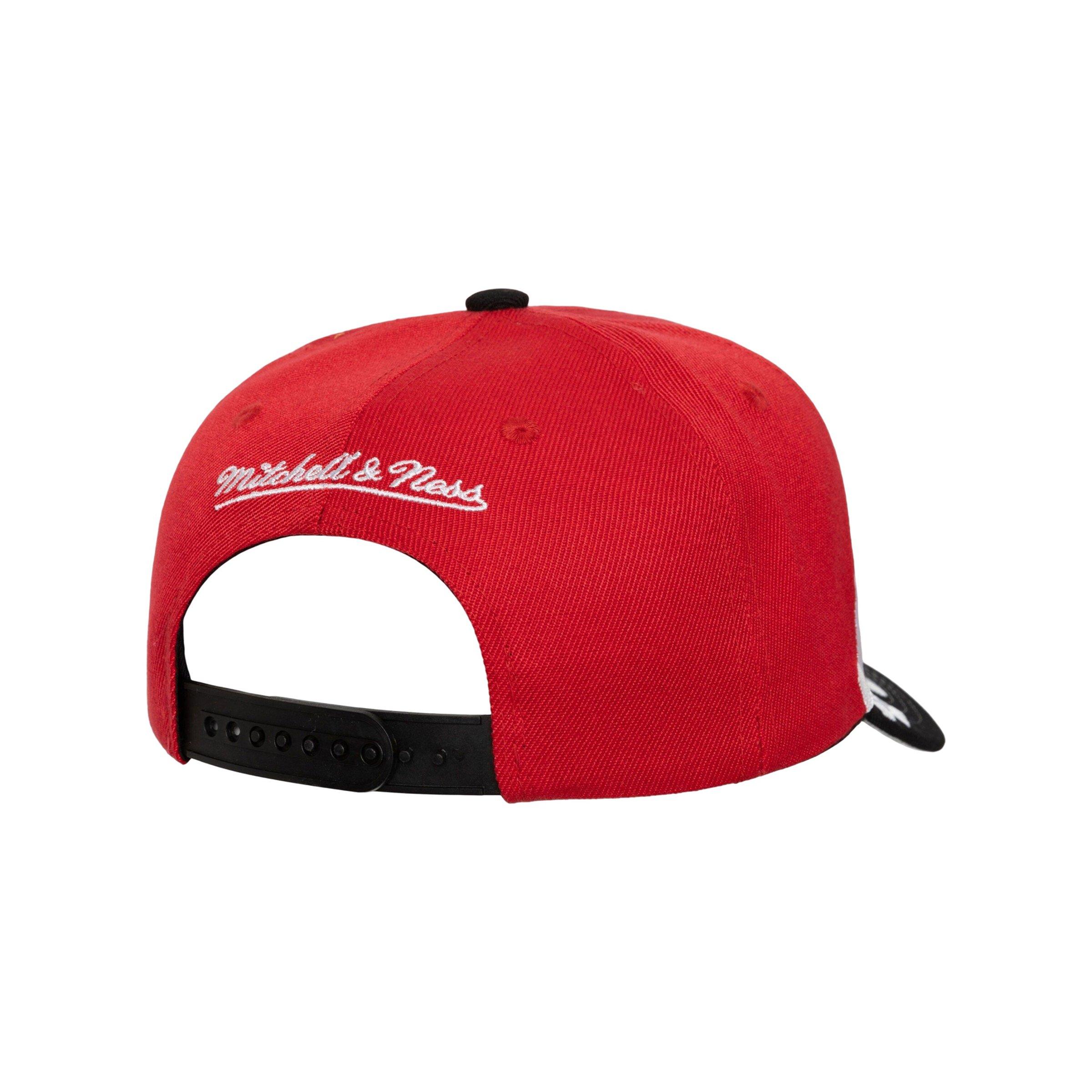Men's Mitchell & Ness Cincinnati Reds Underarch Pro Snapback-Red/Black