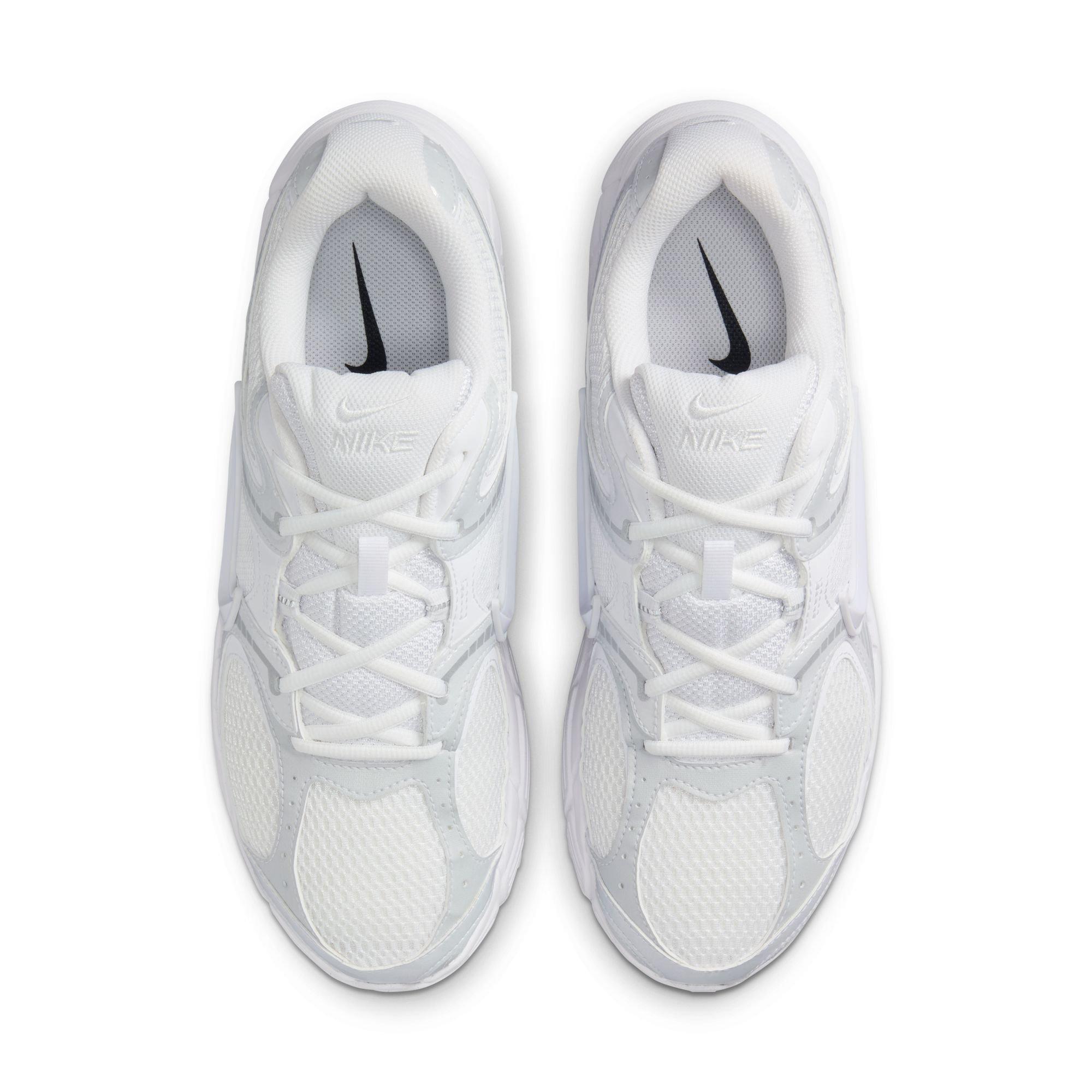Nike V5 RNR "White/Black/Metallic Silver" Men's Shoe - WHITE/BLACK/SILVER Thumbnail View 6