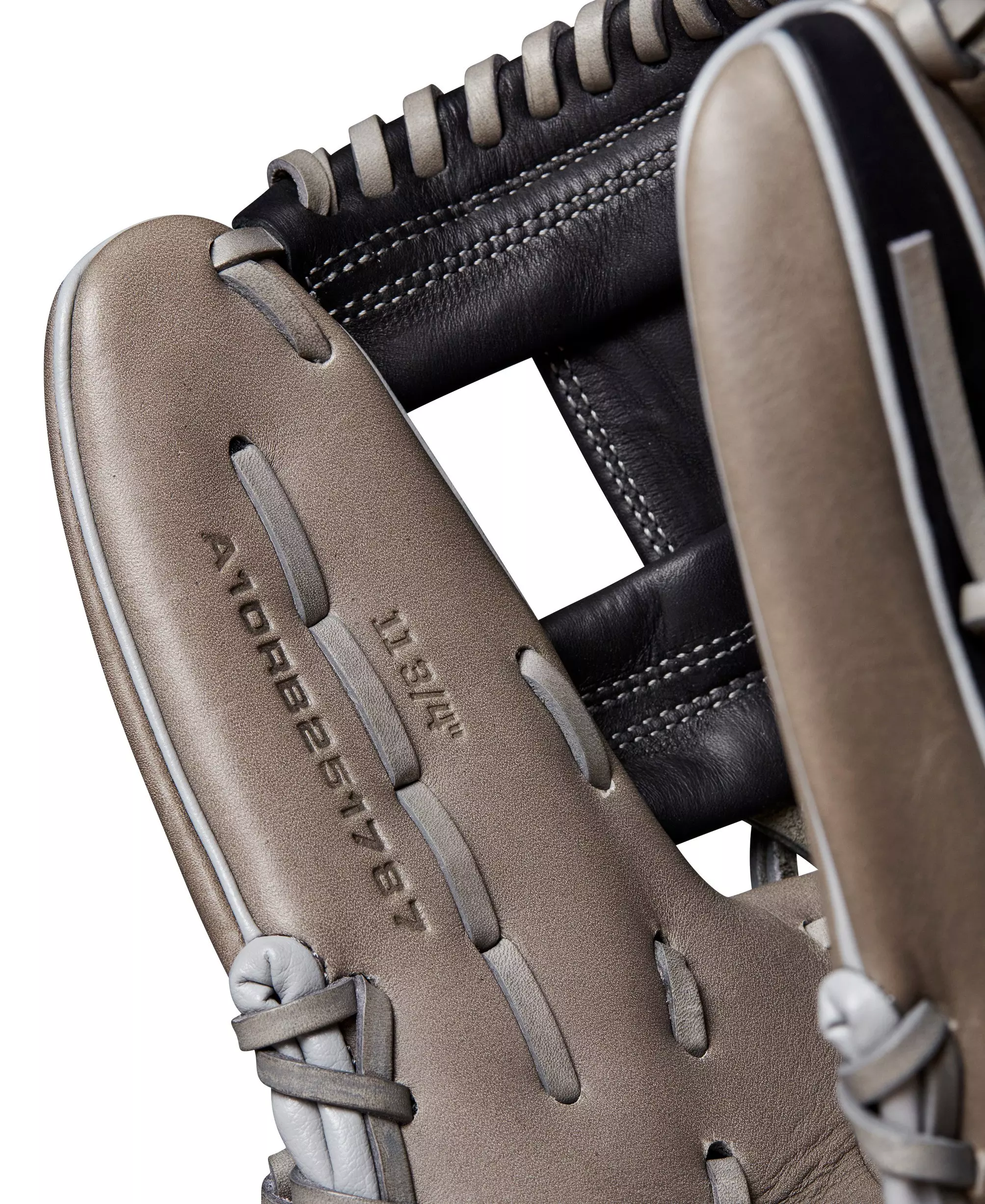 Wilson A1000 1787 11.75” Infield Baseball Glove 2024 - GREY/RED