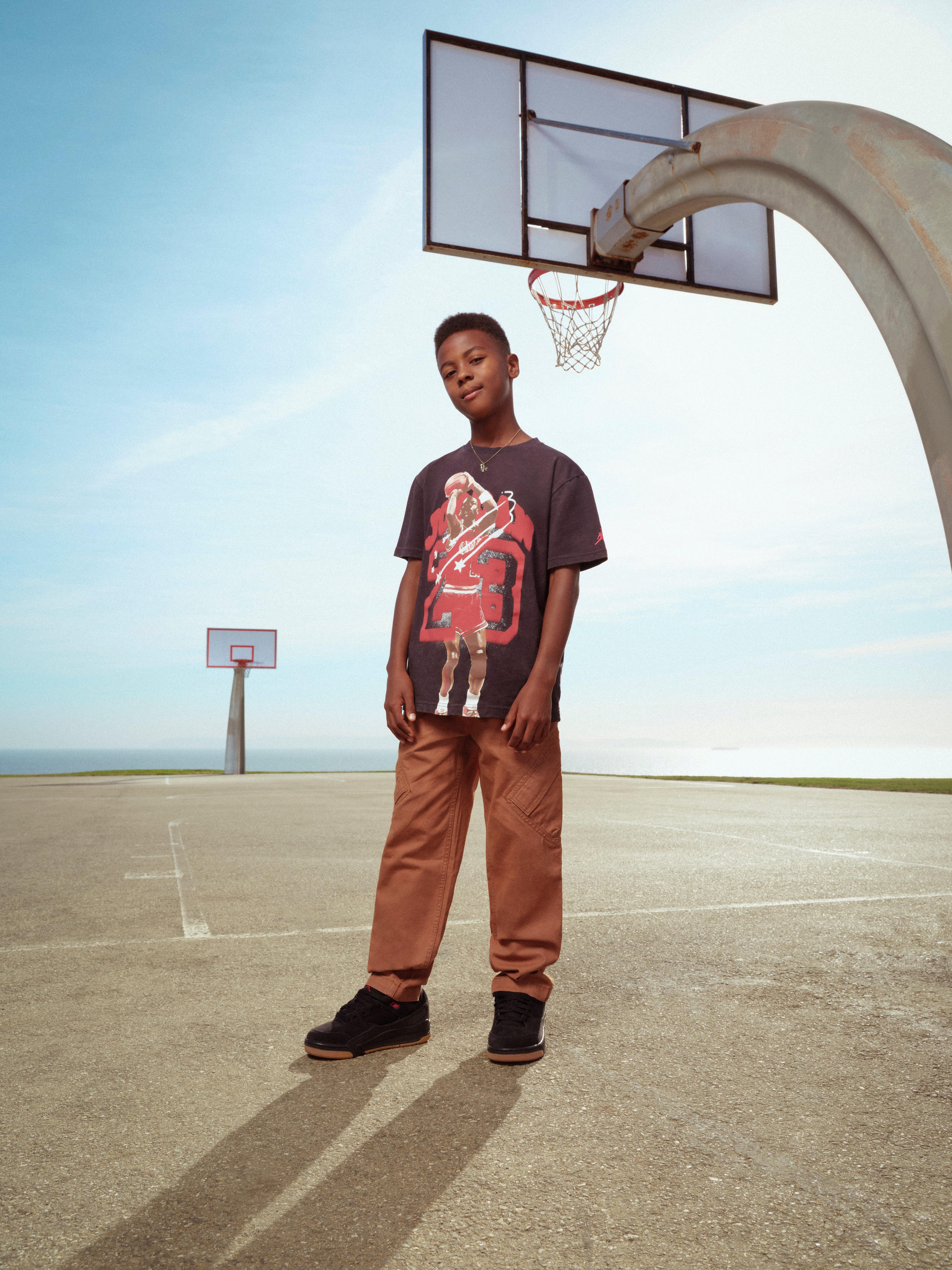 Jordan Anniversary Big Boys' Black Tee