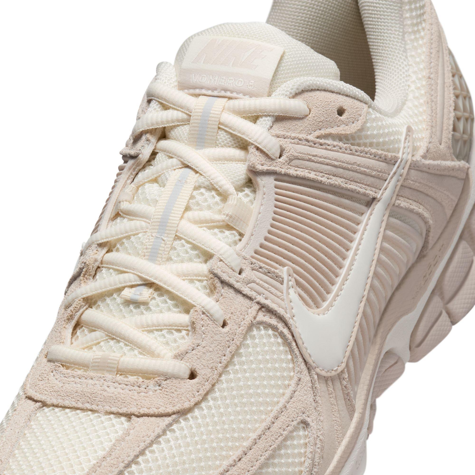 Nike Zoom Vomero 5 "Lt Orewood Brn" Men's Shoe - CREAM Thumbnail View 9