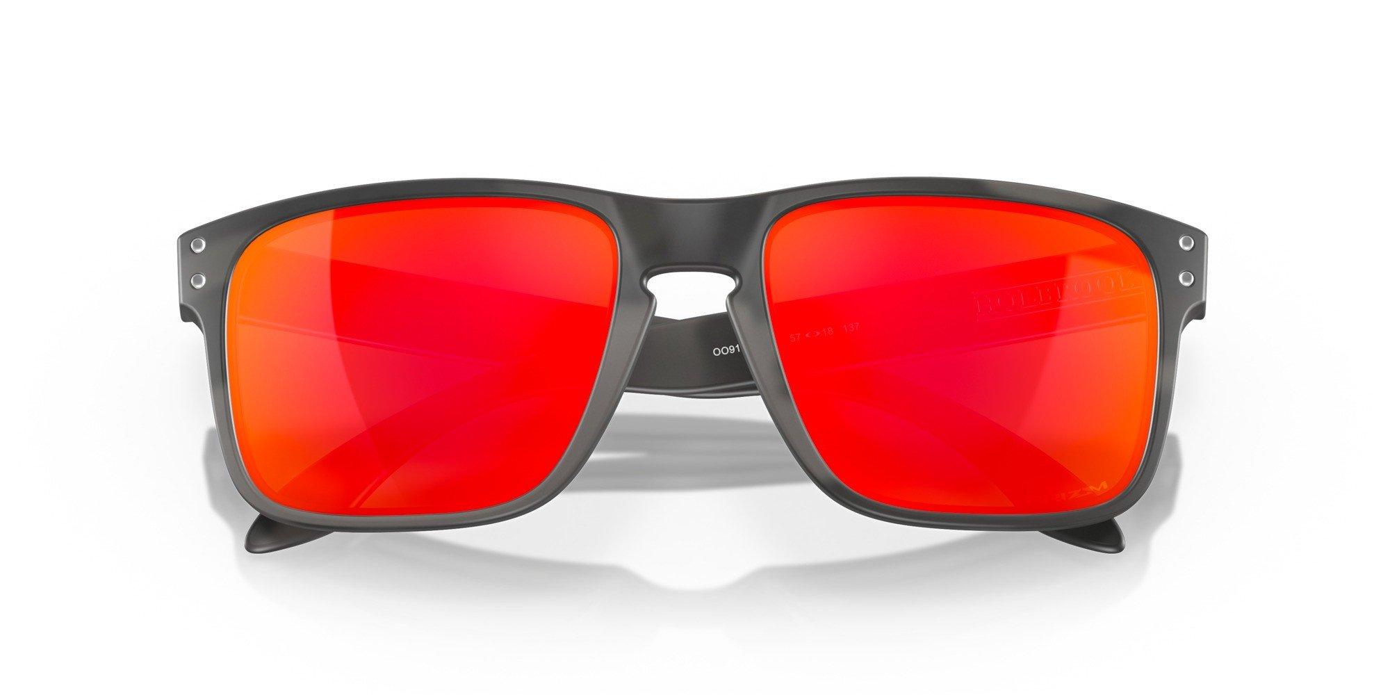 Oakley Holbrook Sunglasses - BLACK Thumbnail View 3