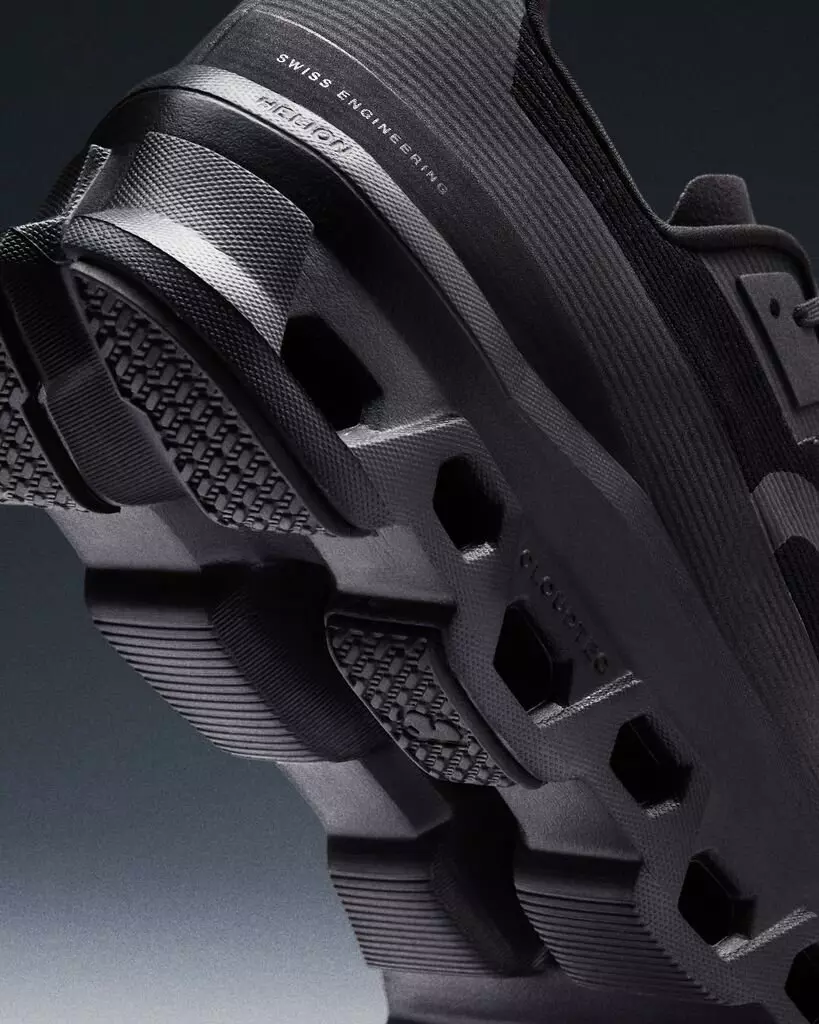 On Cloudmonster Void "Black" Men's Shoe - BLACK