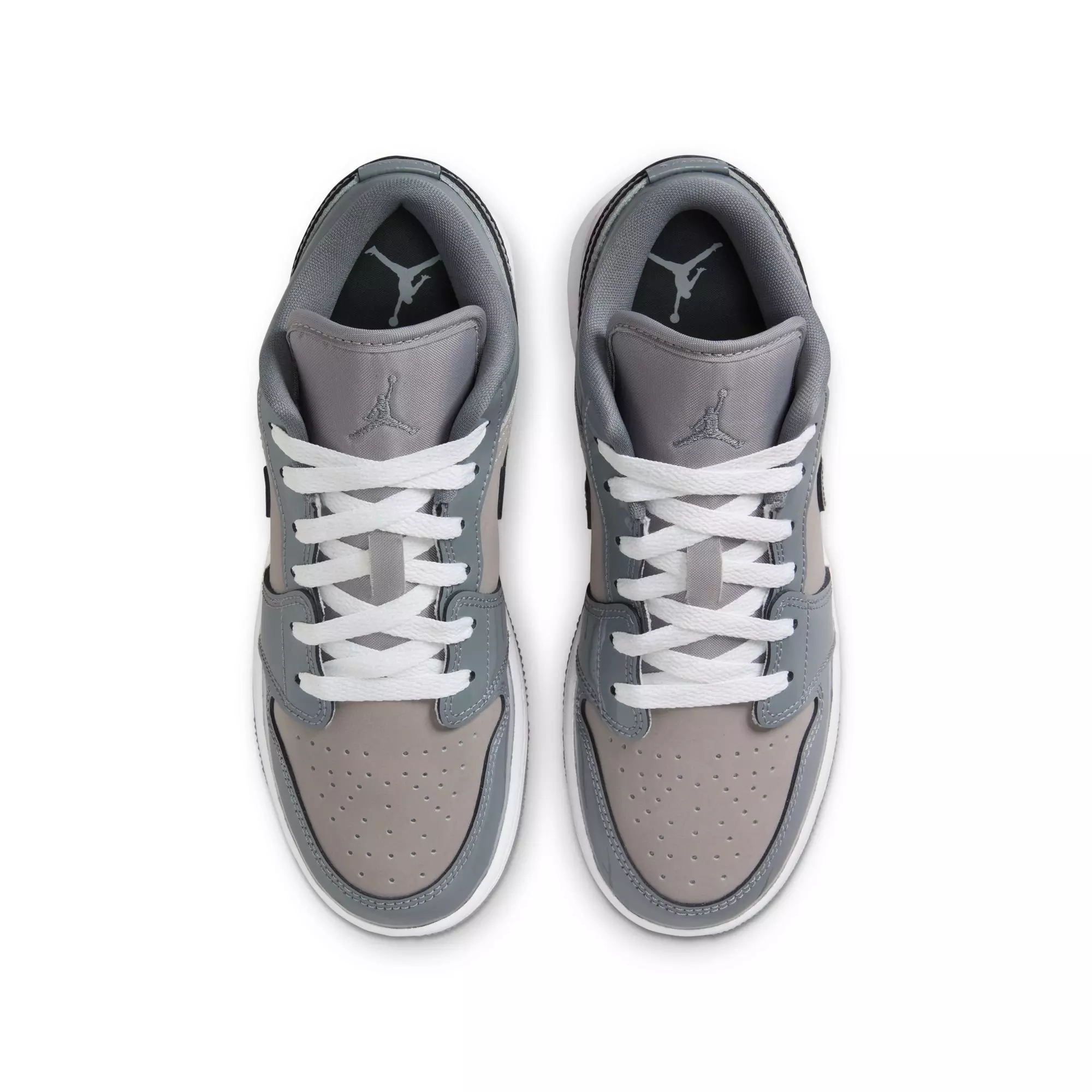 Jordan 1 Low SE "Medium Grey/Cool Grey/White" Grade School Boys' Shoe - GREY/WHITE
