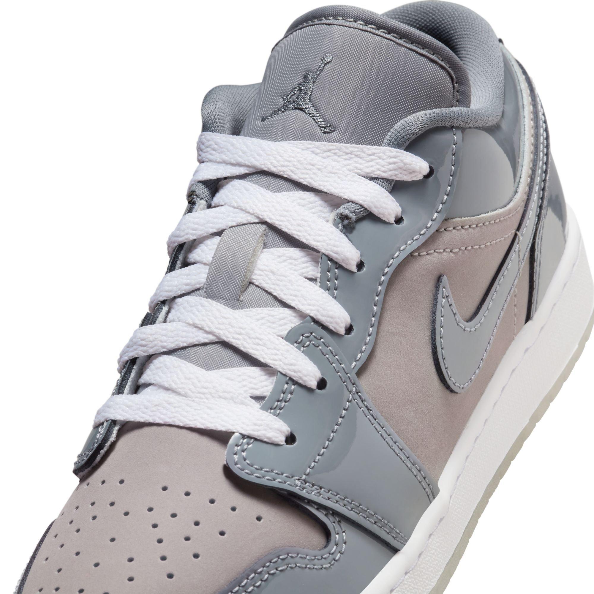 Jordan 1 Low SE Grade School Boys' "Medium Grey/Cool Grey/White" Shoe