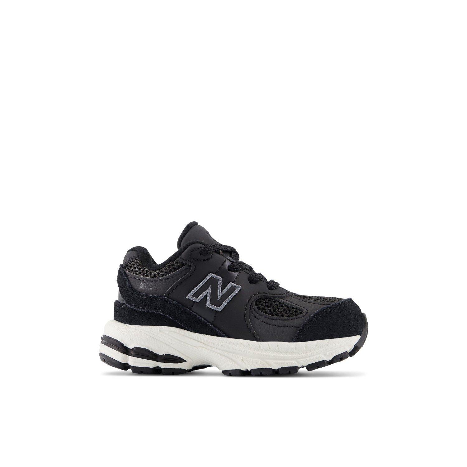 New Balance 2002 Toddler Boys' Black/White Shoe