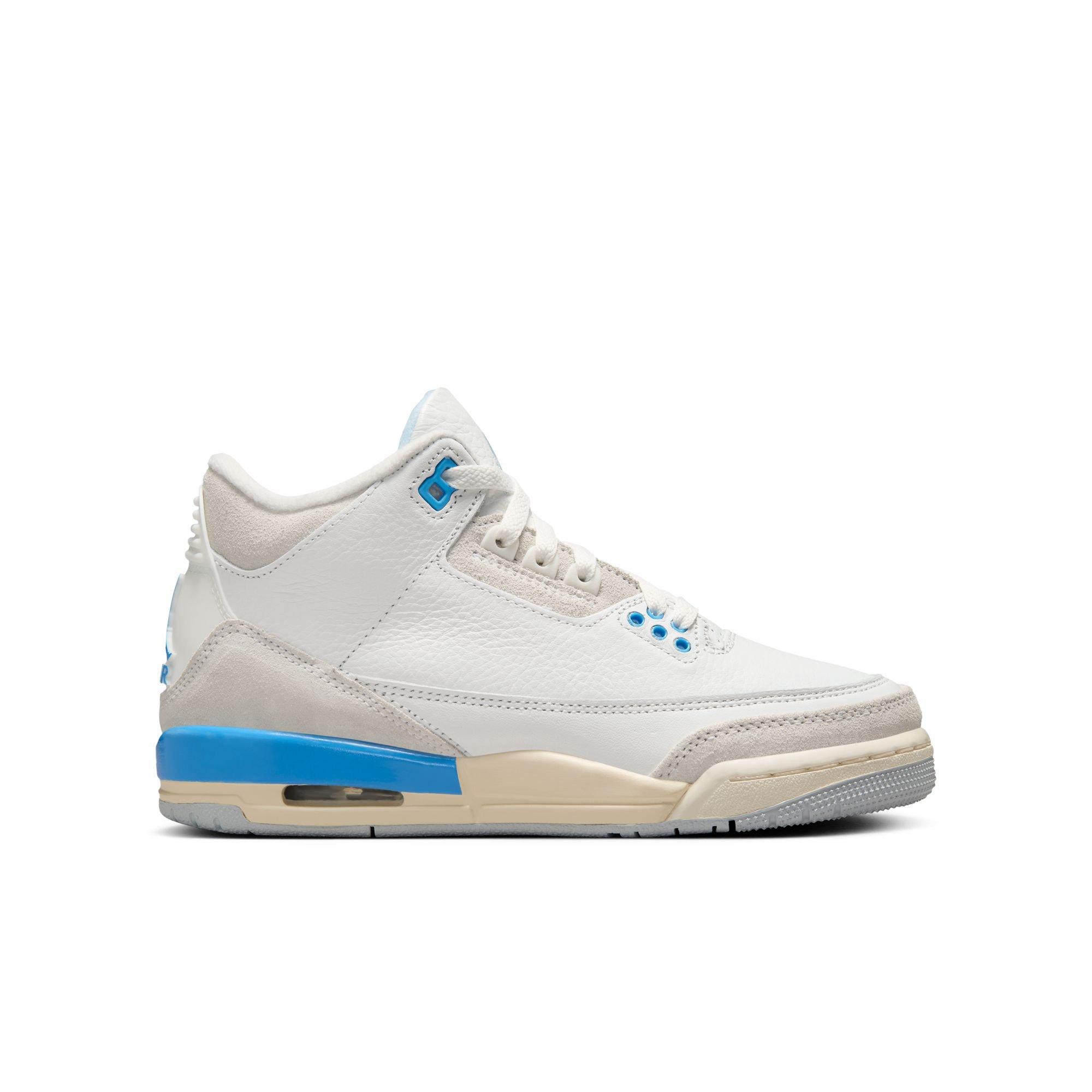 Jordan 3 Retro "Lucky Shorts" Grade School Kids' Shoe