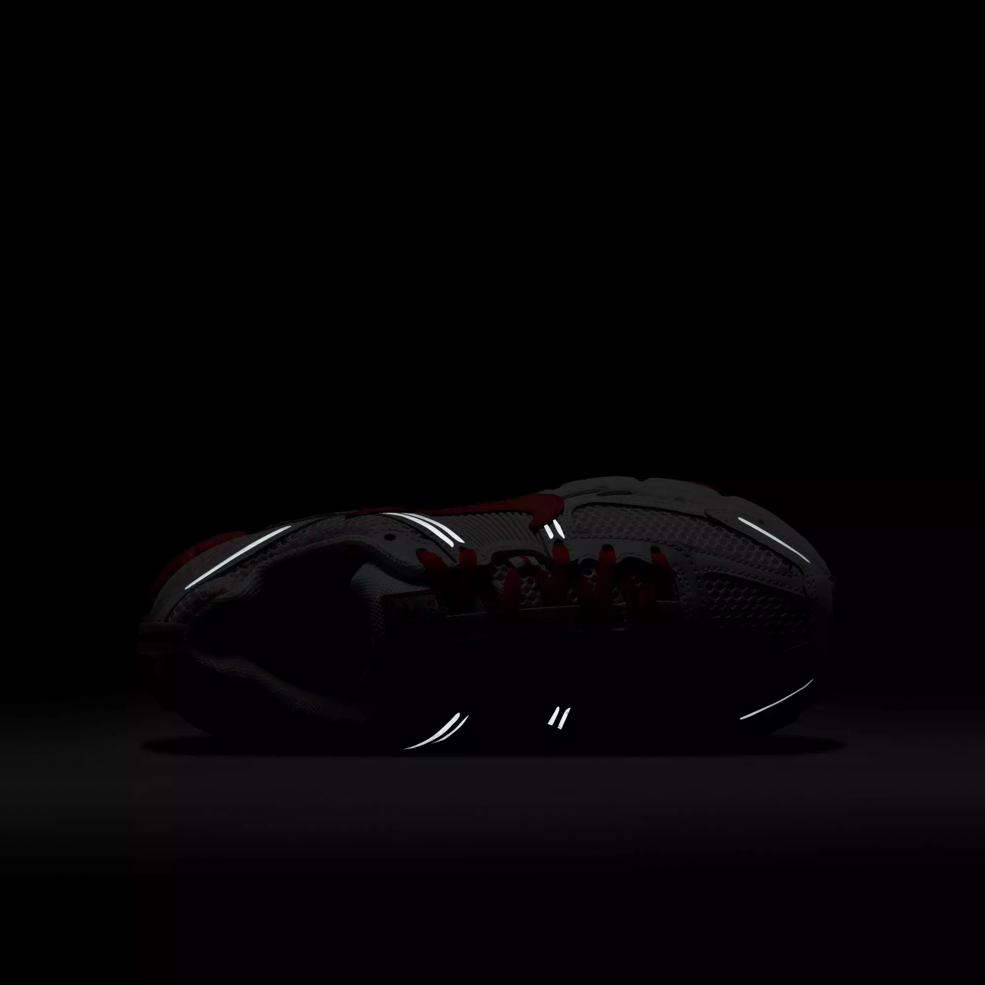 Nike Vomero 5 "Valentine's Day" Grade School Girls' Shoe - SUMMIT WHITE/CRIMSON/PINK FOAM