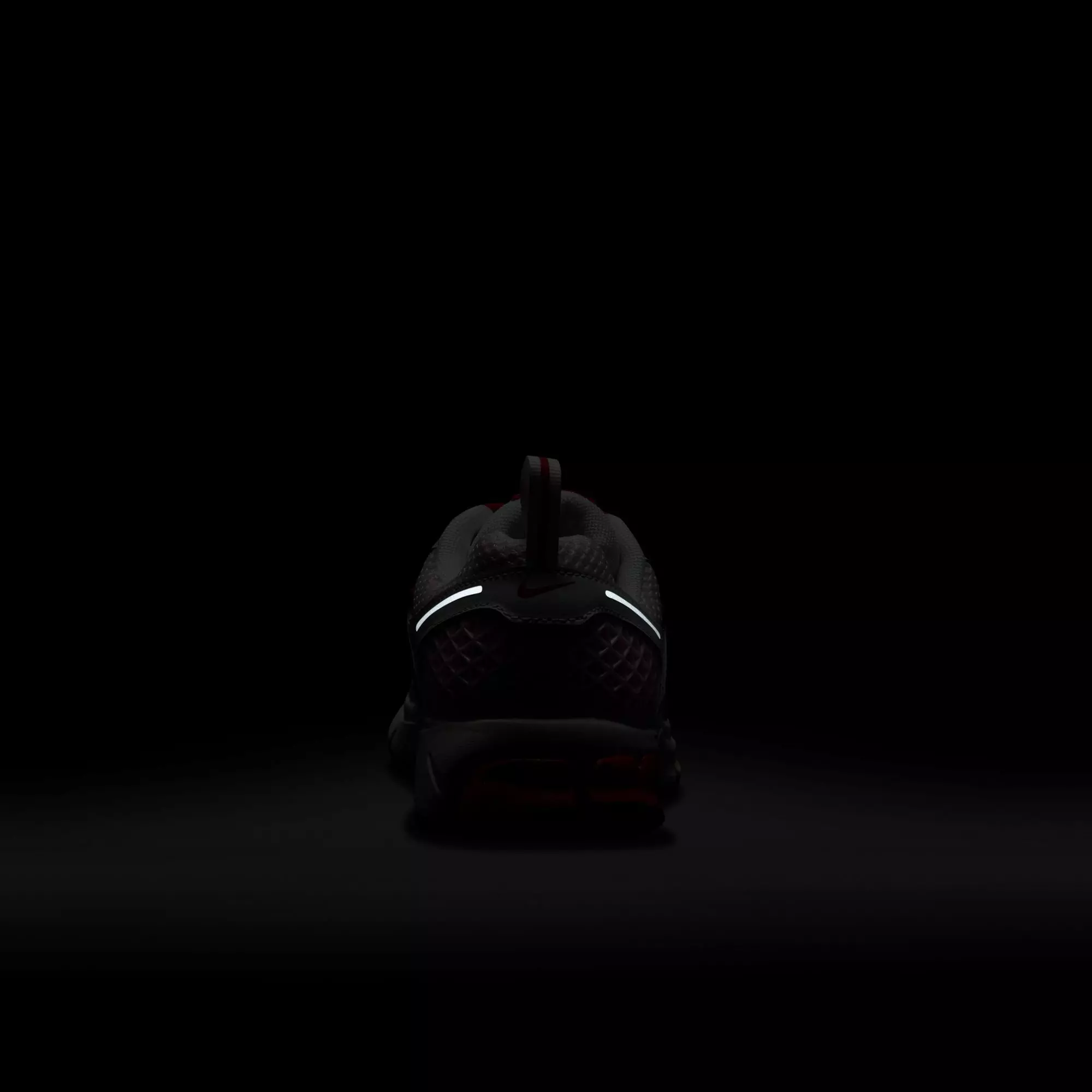 Nike Vomero 5 "Valentine's Day" Grade School Girls' Shoe - SUMMIT WHITE/CRIMSON/PINK FOAM