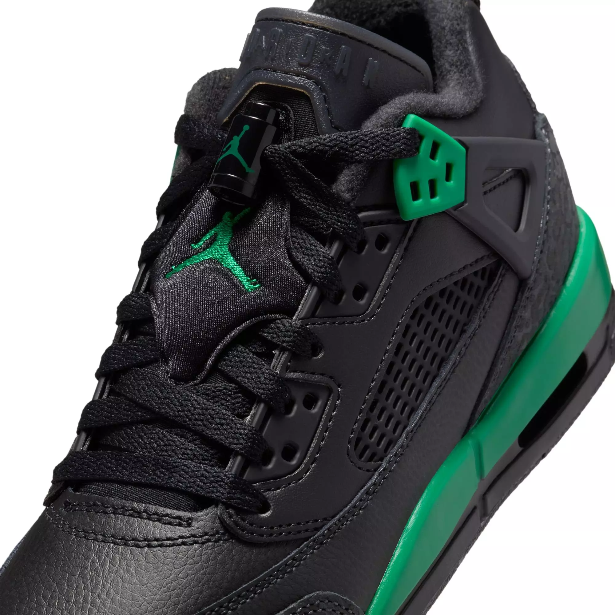 Jordan Spizike Low "Black/Pine Green/Anthracite" Grade School Boys' Shoe - BLACK/GREEN