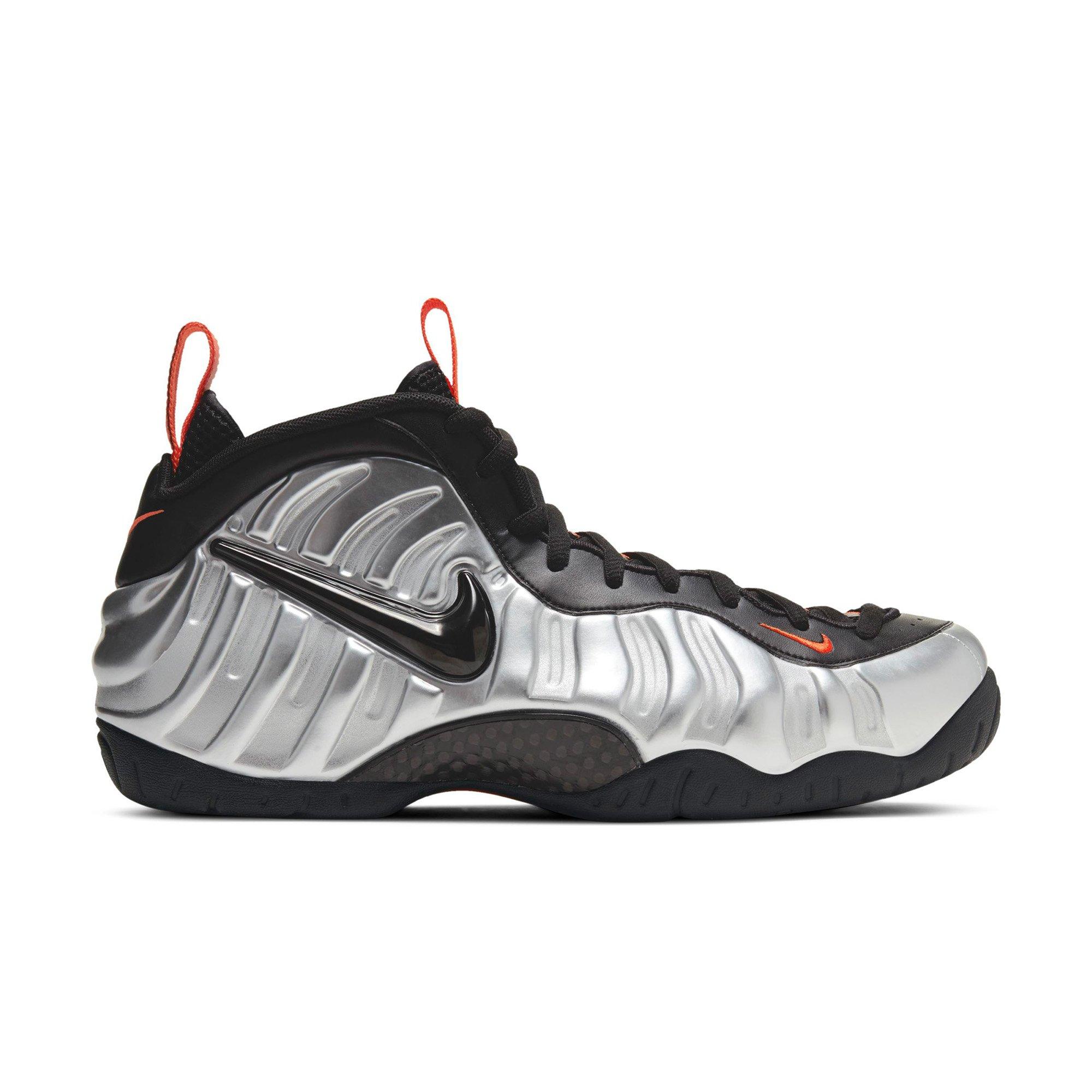 silver black foamposites