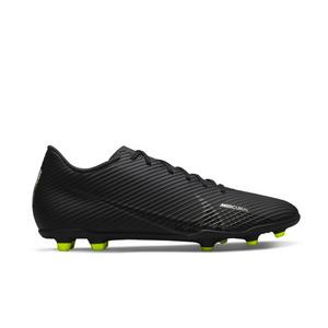 Mens soccer hot sale cleats clearance