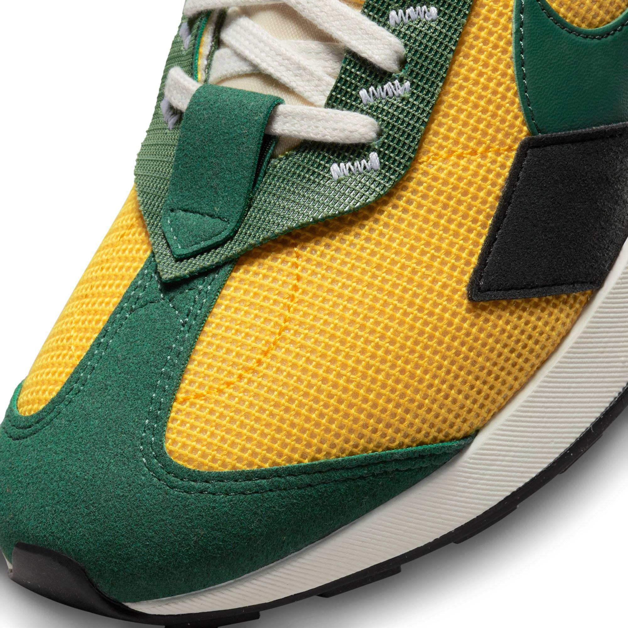 Nike Air Max Pre-Day "University Gold/Gorge Green/Black" Men's Shoe - YELLOW/GREEN Thumbnail View 3