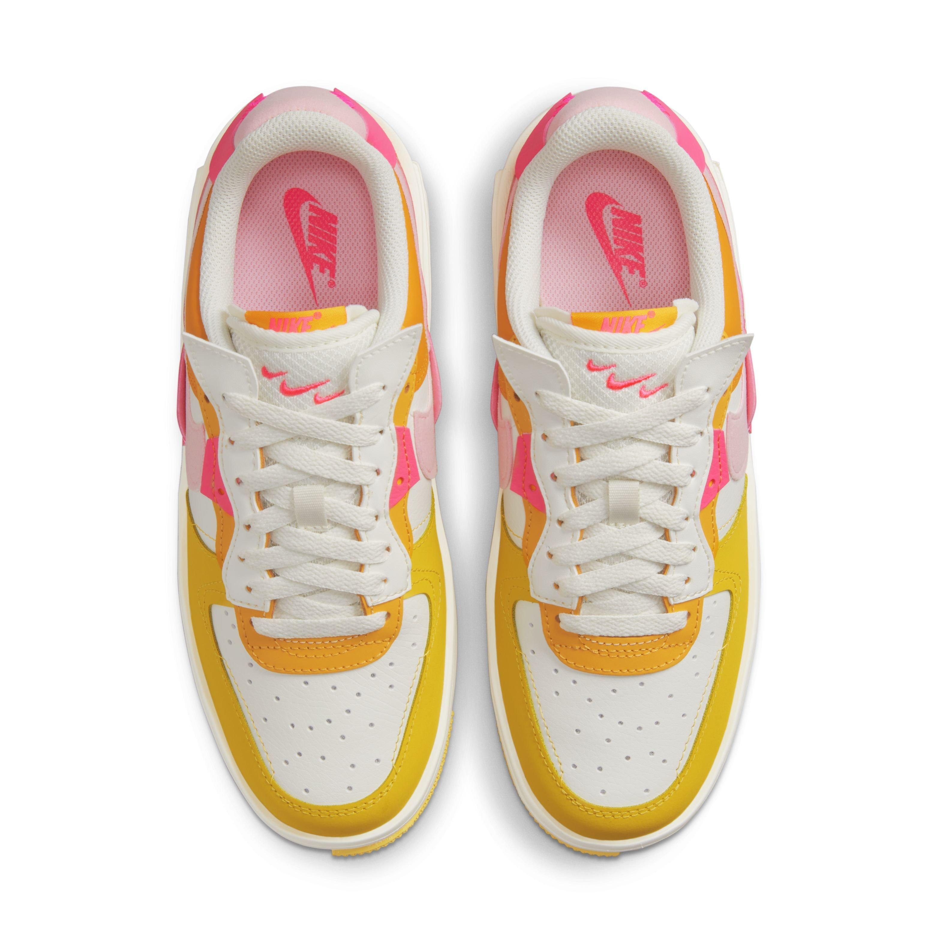 Nike air force hot sale 1 hyper pink